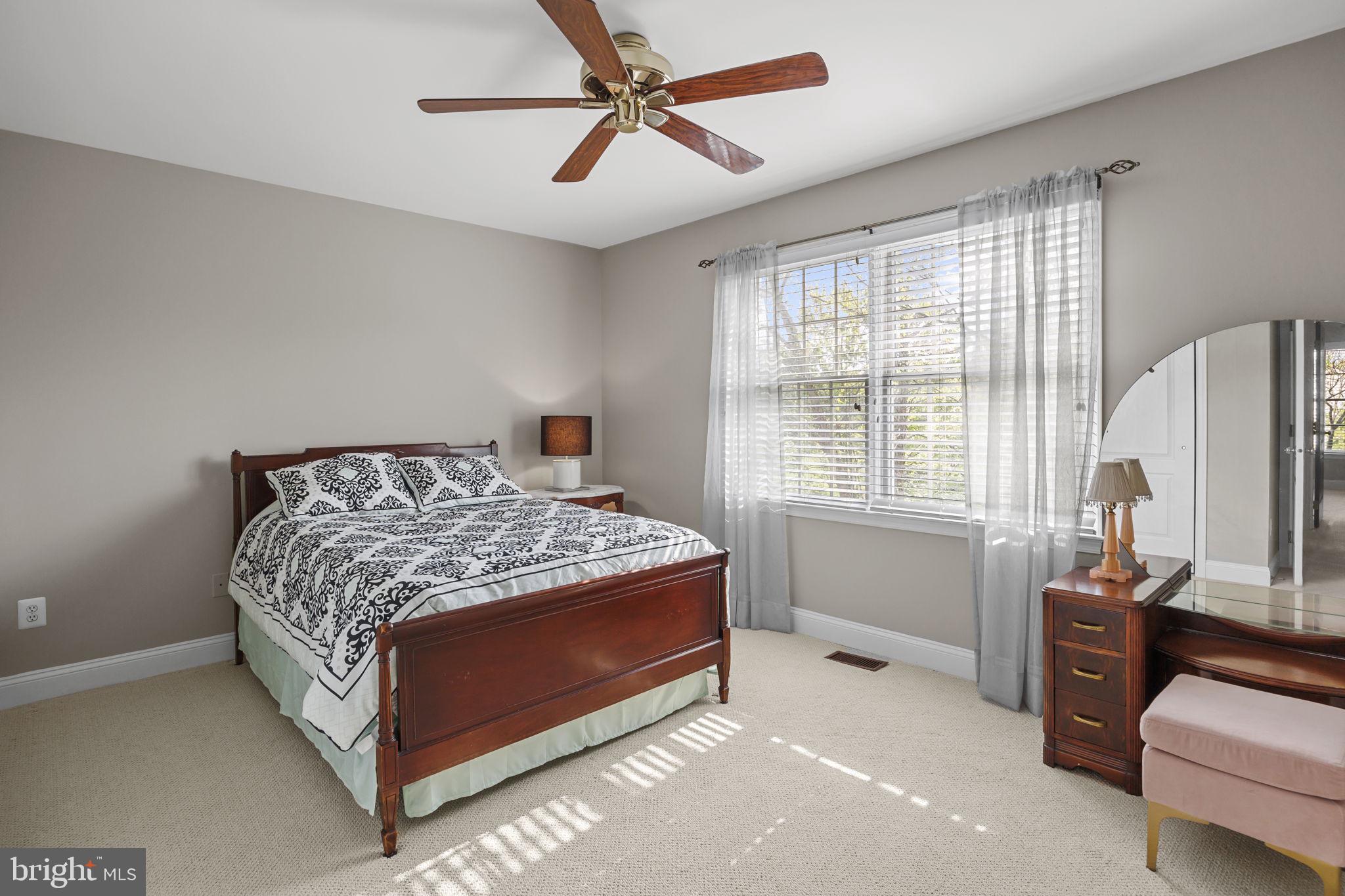 DOLINGTON ESTATES - Residential