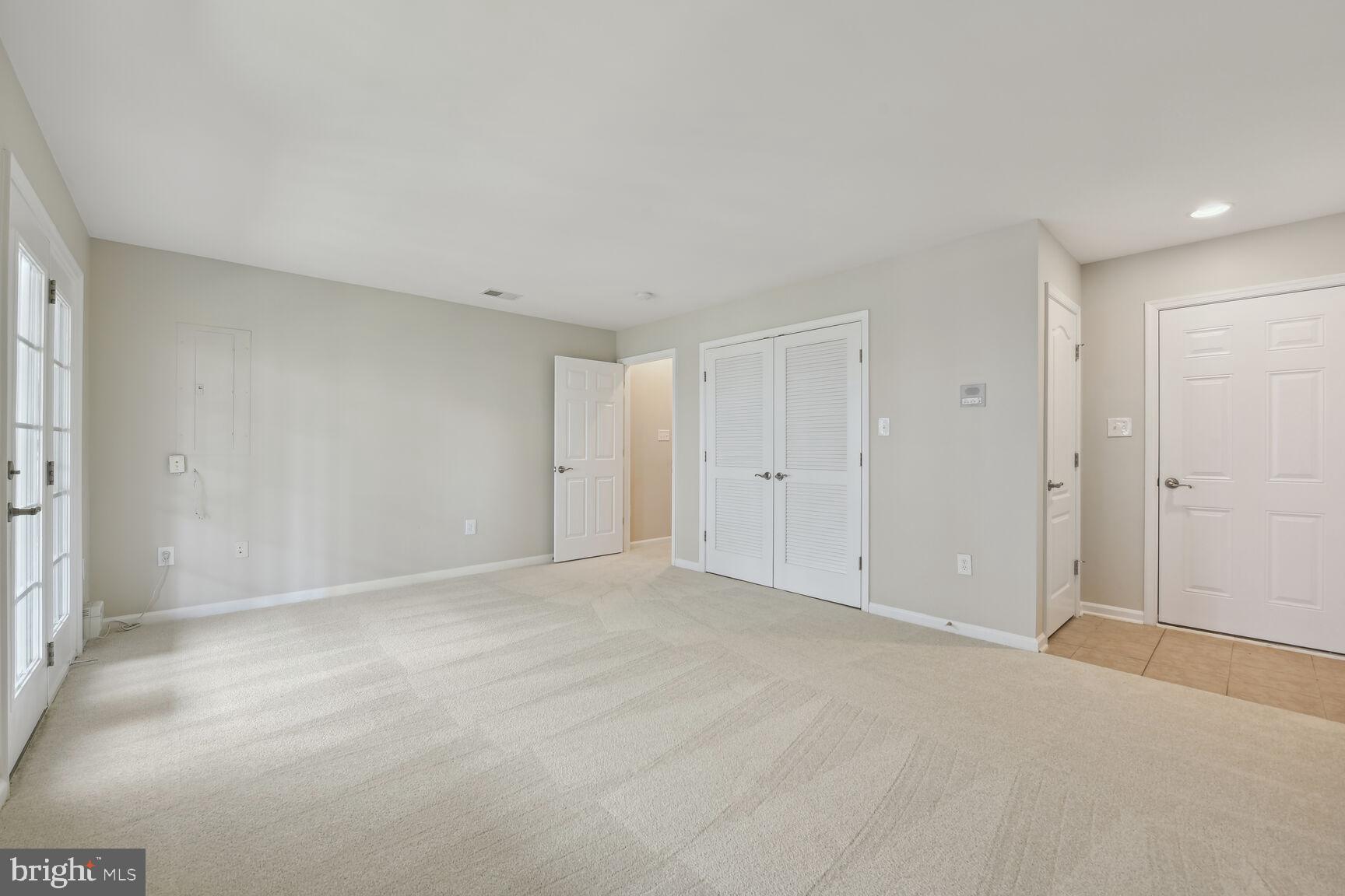 GOOSE CREEK VILLAGE SOUTH - Residential