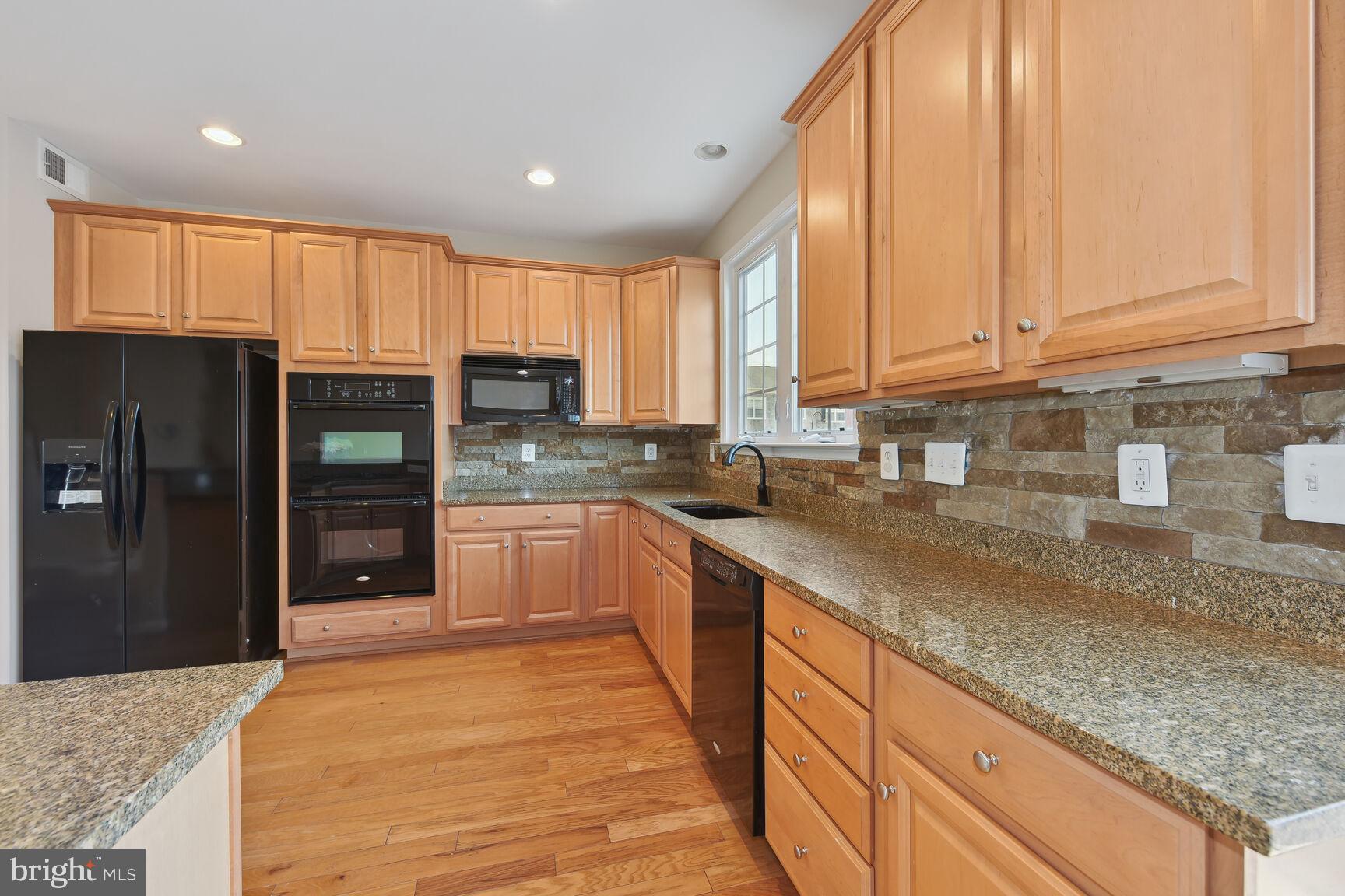 GOOSE CREEK VILLAGE SOUTH - Residential