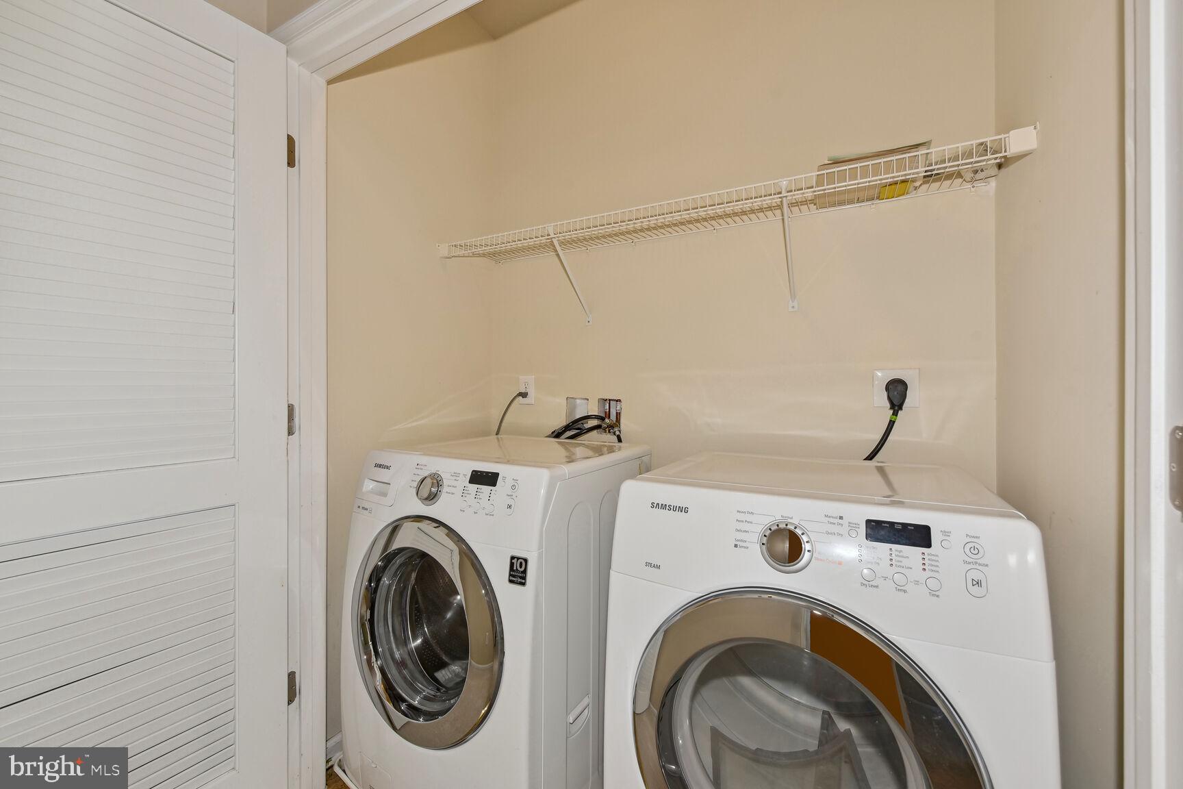 GOOSE CREEK VILLAGE SOUTH - Residential