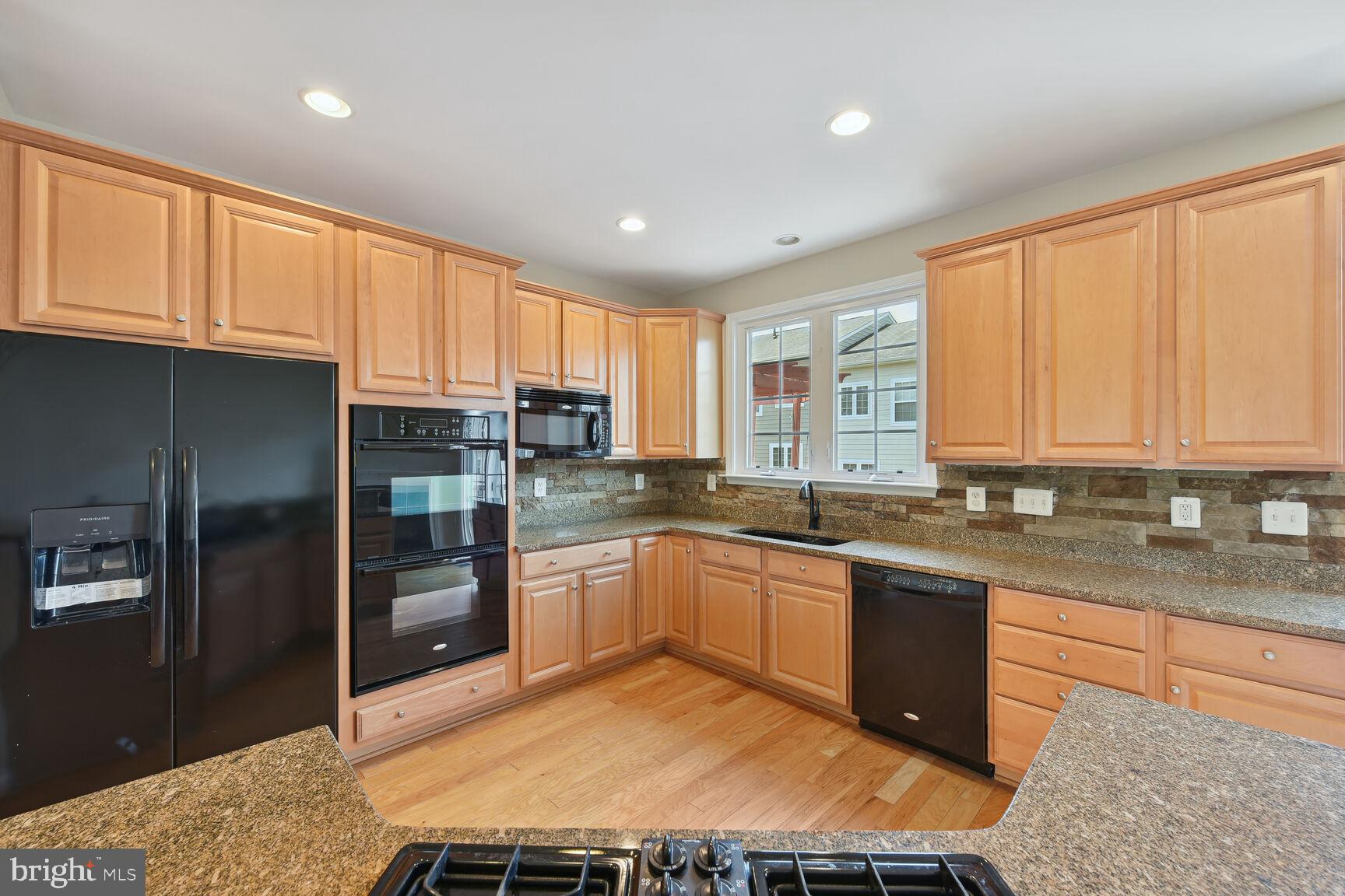 GOOSE CREEK VILLAGE SOUTH - Residential