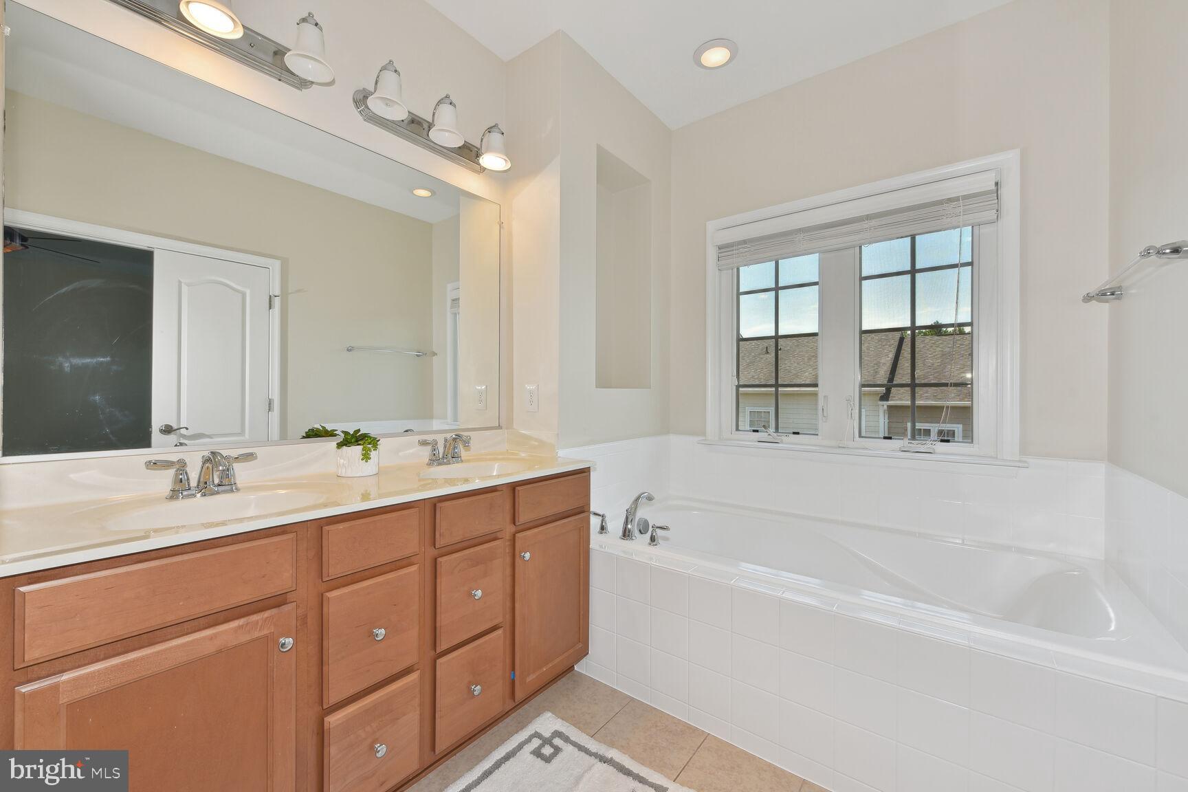 GOOSE CREEK VILLAGE SOUTH - Residential