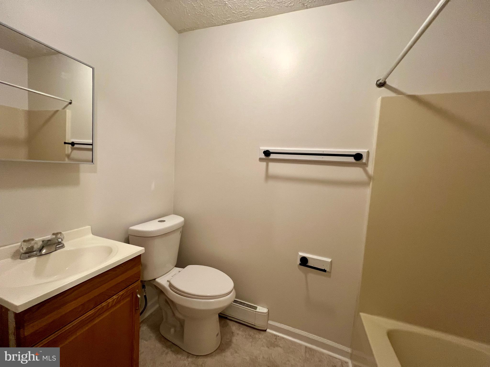 CITY OF CHARLES TOWN - Residential Lease