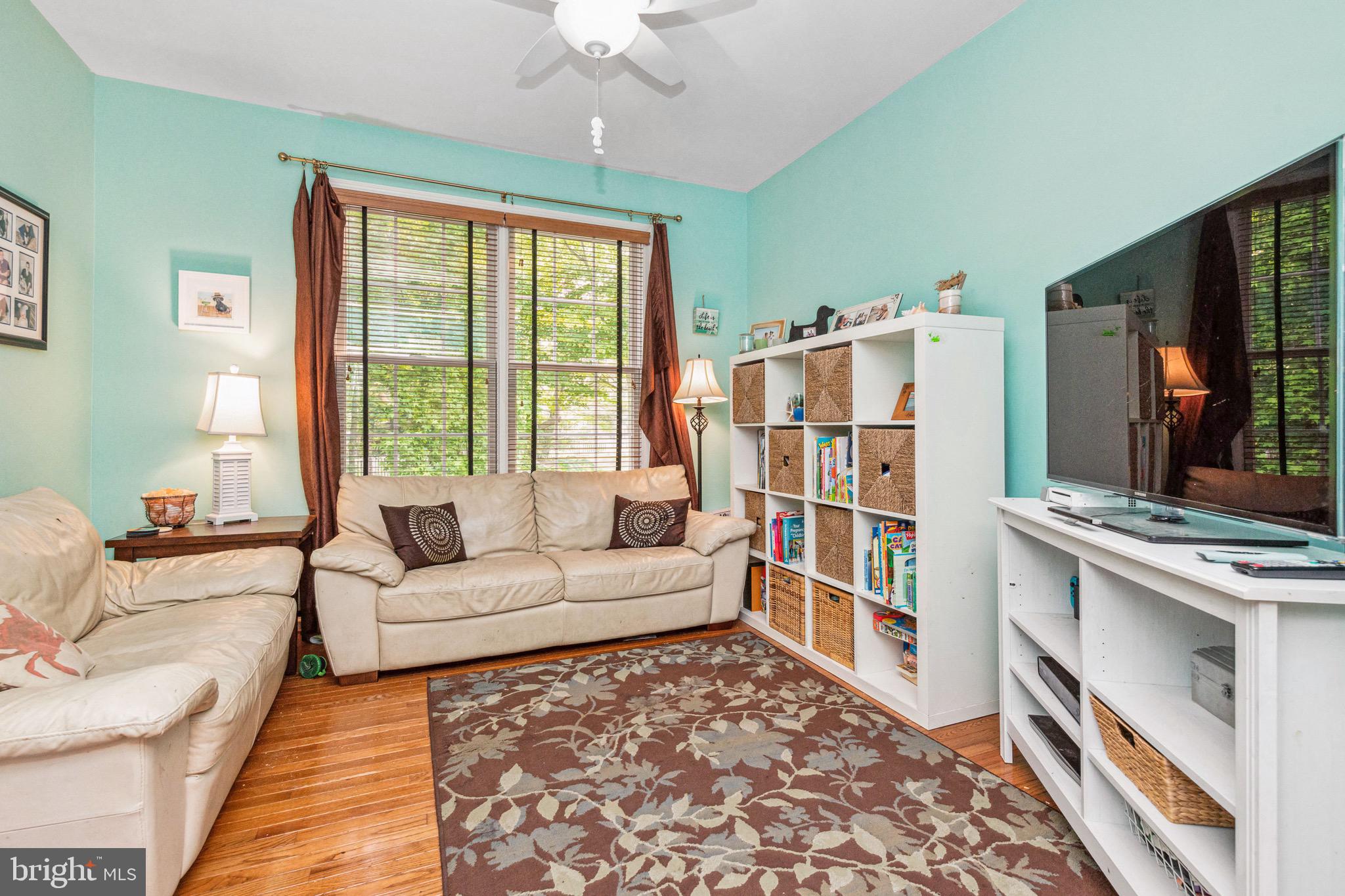 OYSTER HARBOR - Residential Lease