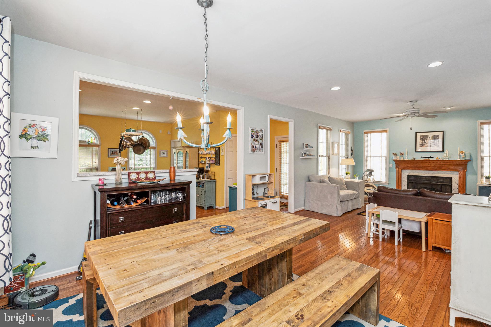 OYSTER HARBOR - Residential Lease