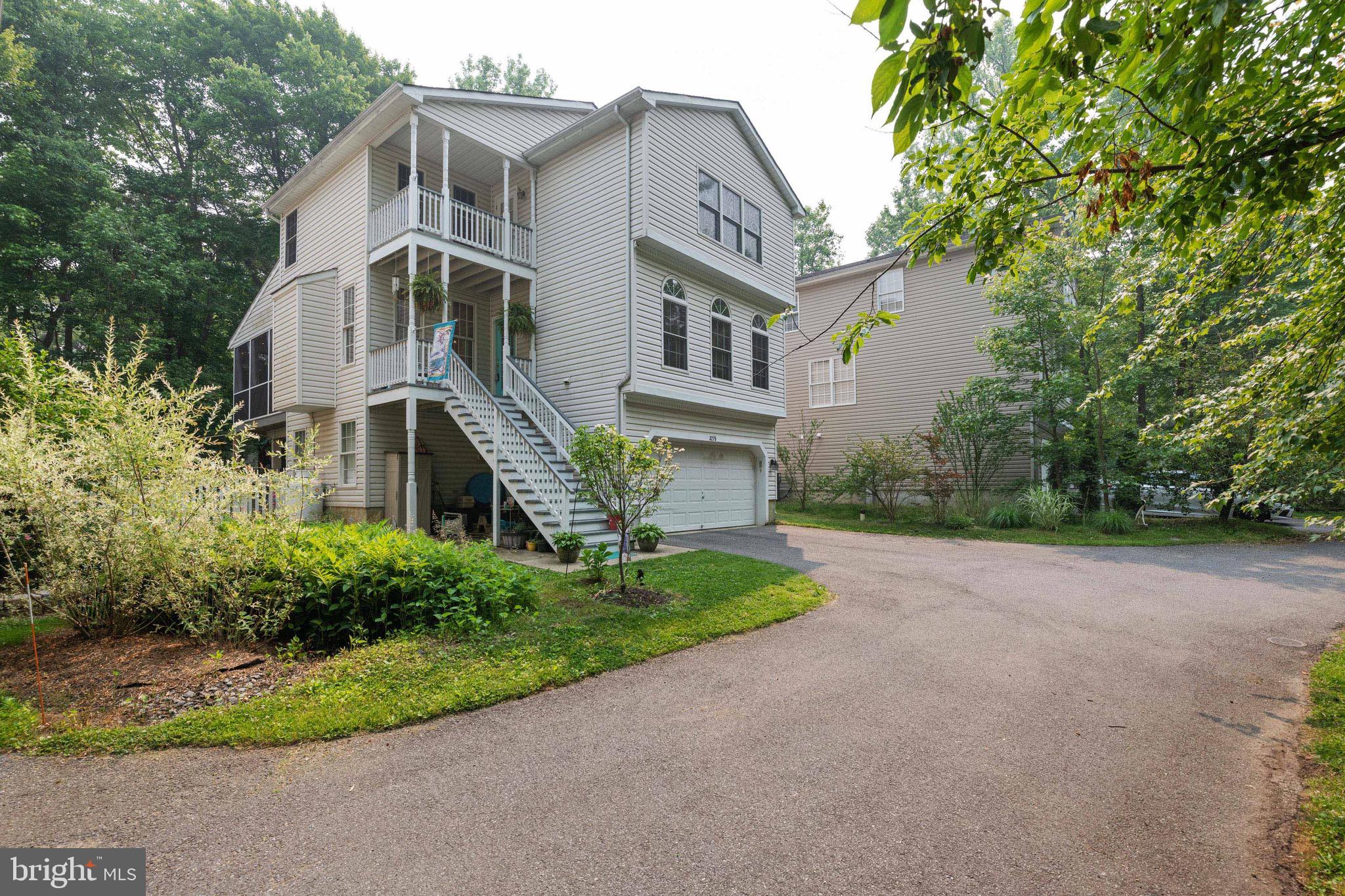 OYSTER HARBOR - Residential Lease