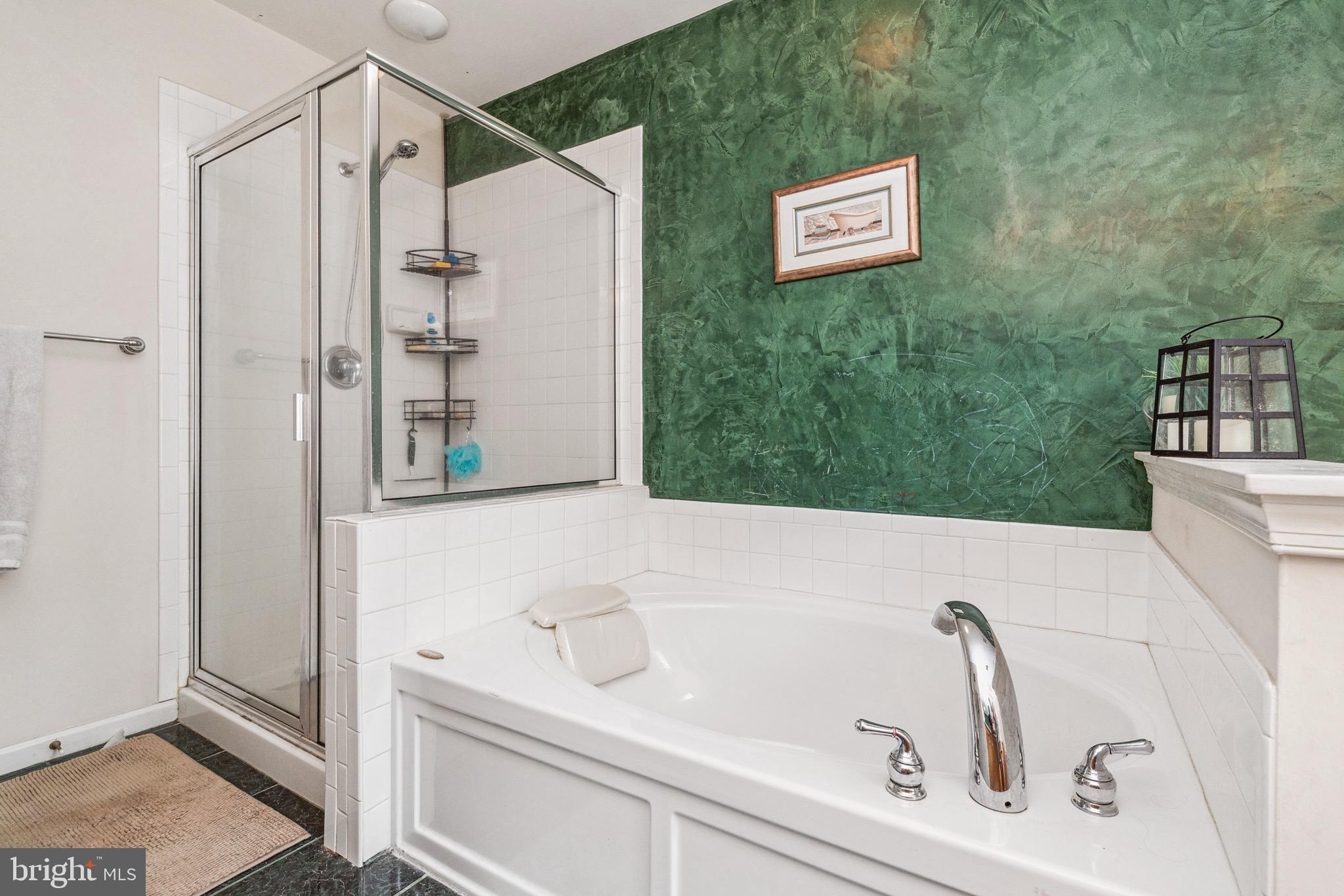 OYSTER HARBOR - Residential Lease