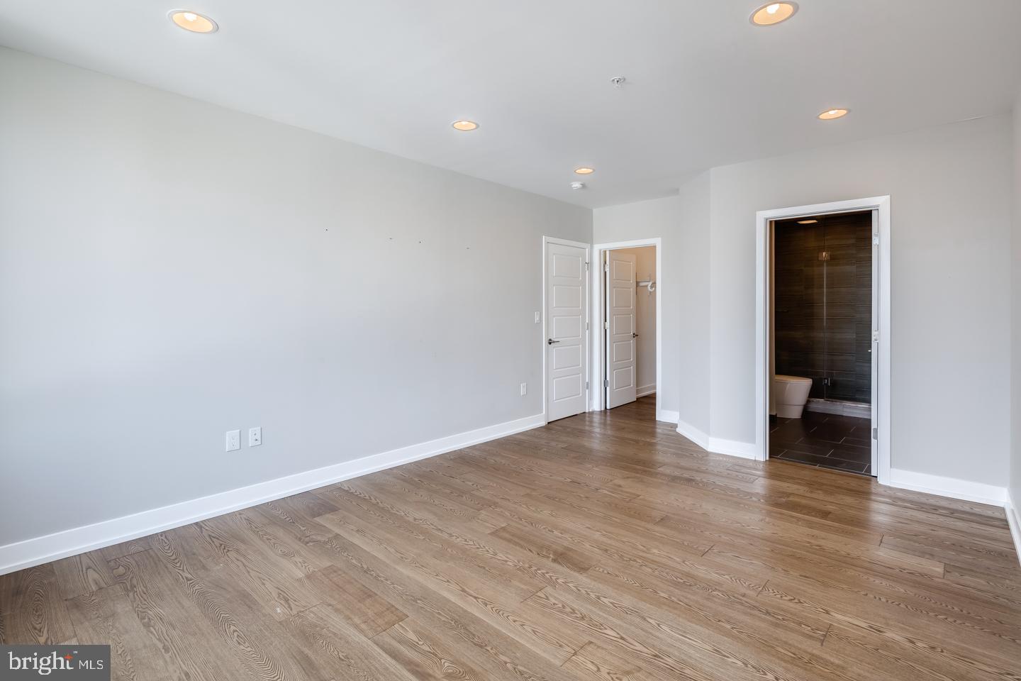 NORTHERN LIBERTIES - Residential Lease