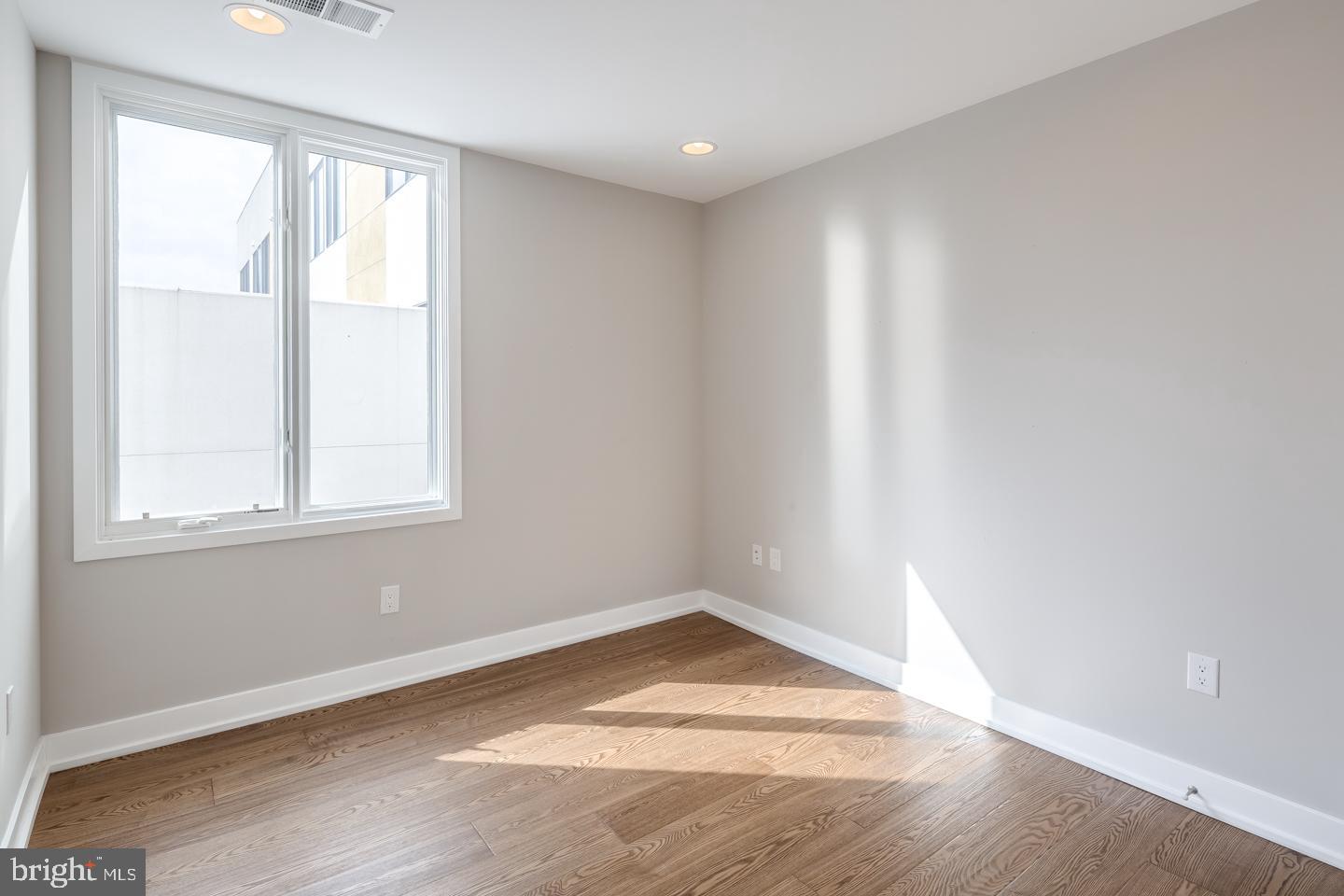 NORTHERN LIBERTIES - Residential Lease