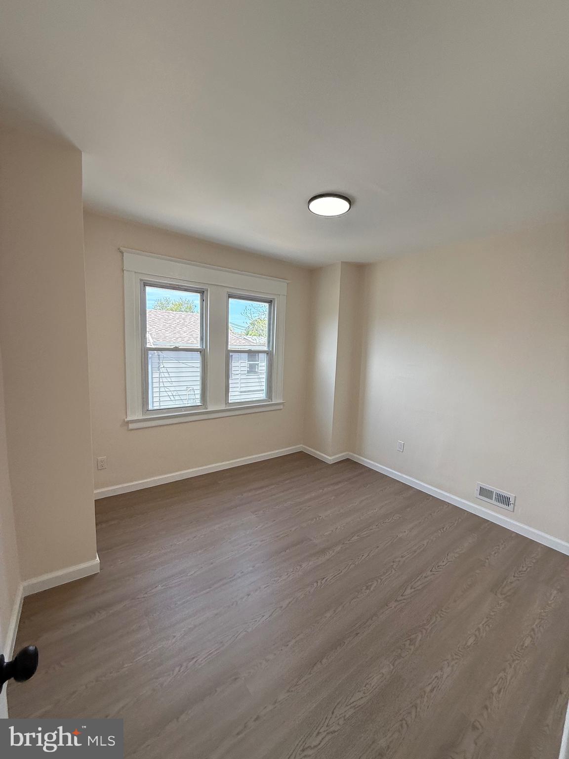 PHILADELPHIA (NORTHEAST) - Residential