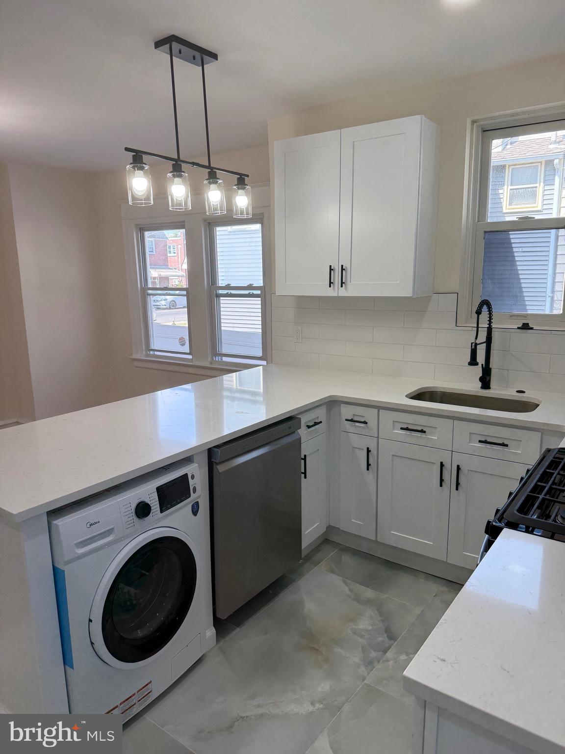 PHILADELPHIA (NORTHEAST) - Residential