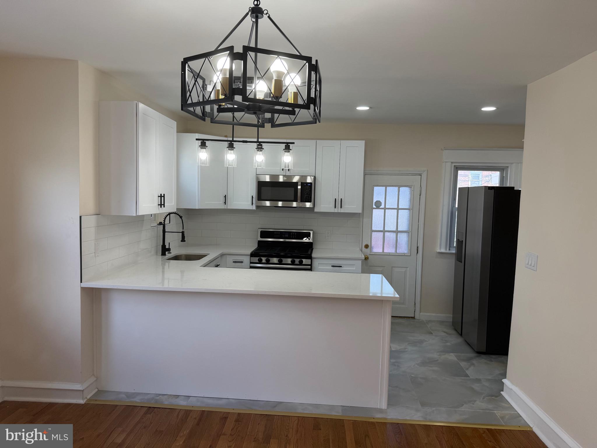 PHILADELPHIA (NORTHEAST) - Residential