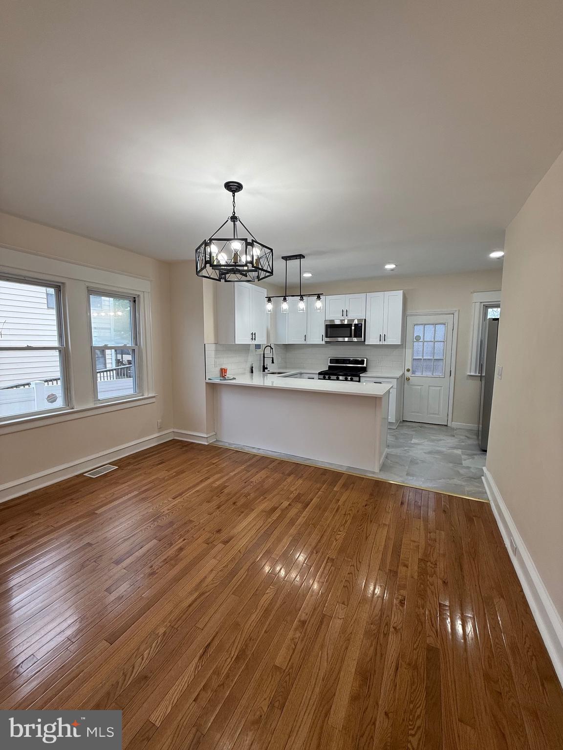 PHILADELPHIA (NORTHEAST) - Residential