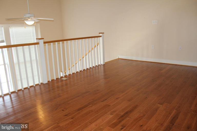 MAURY COMMONS - Residential Lease