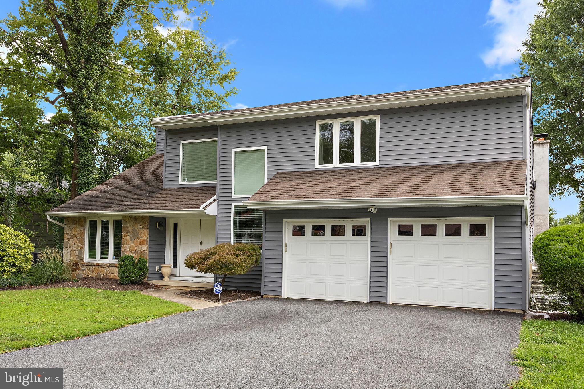 7 BELLEMEADE COURT