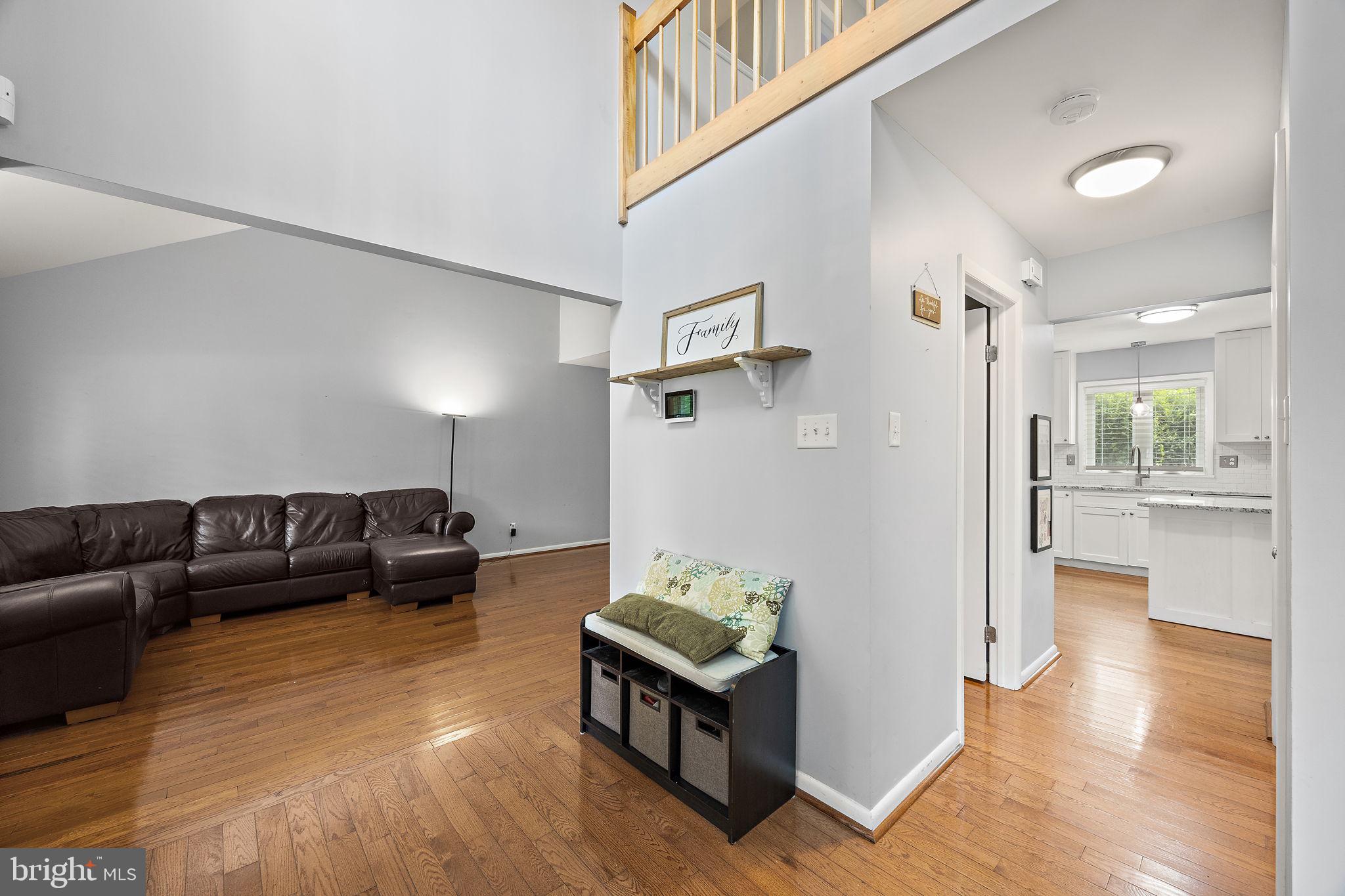 7 BELLEMEADE COURT