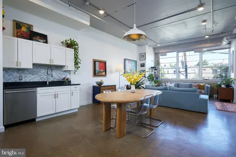 701 Lamont Street NW Unit 28, Washington, DC 20010 - MLS#: DCDC2185144
