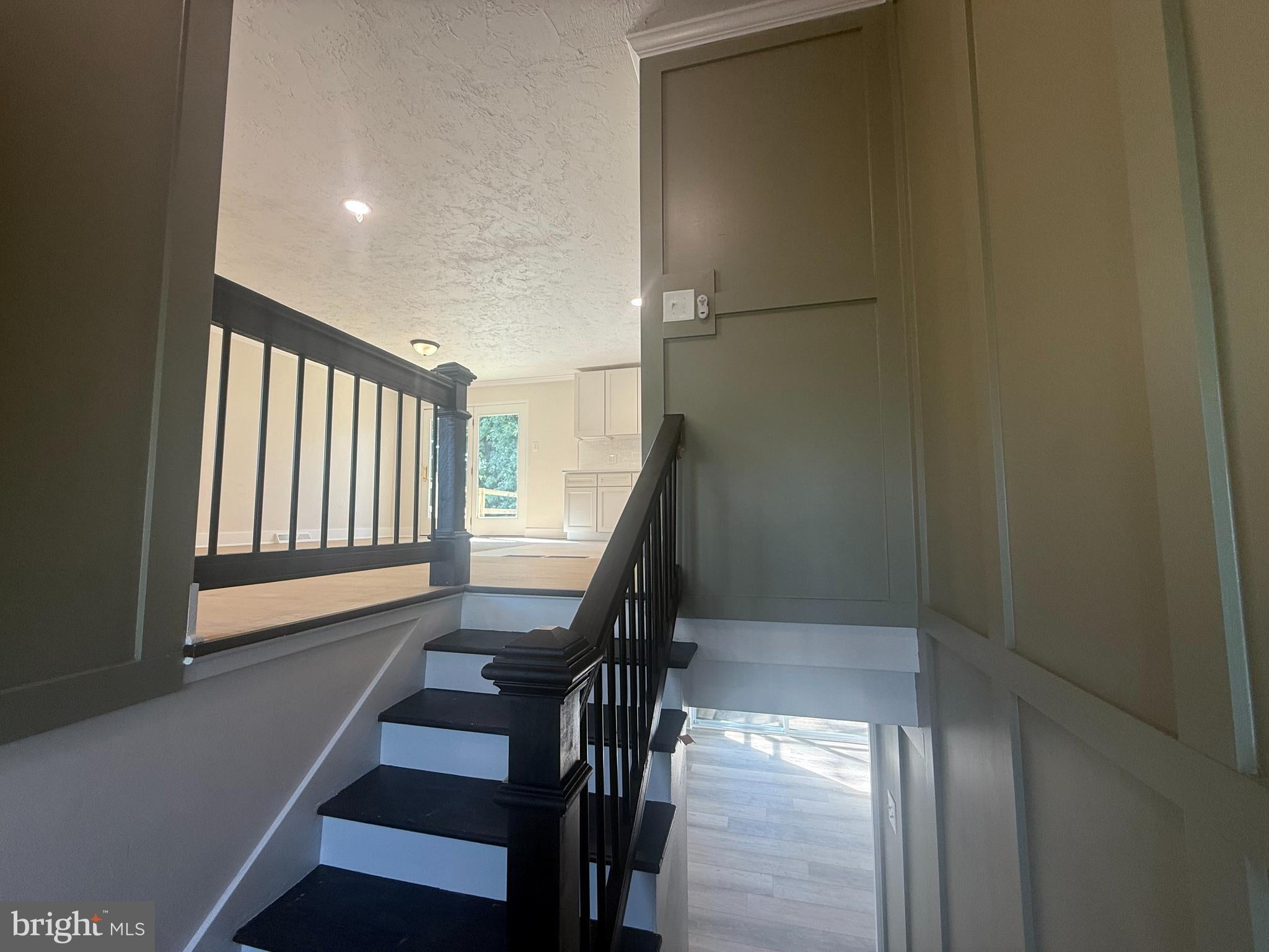 236 AMEDA DRIVE