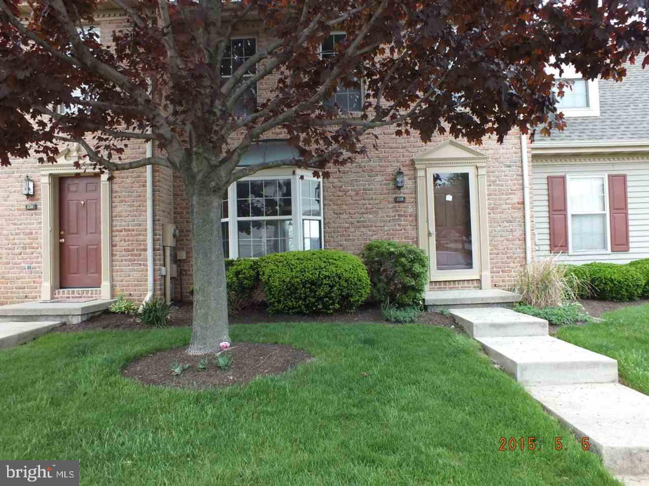 AMAZING VALUE!! This York Suburban Townhouse is perfect for the "on the go" lifestyle. 2 Bedrooms, 2 1/2 baths, a Great Kitchen, Dining Area with Walk-Out to Deck which provides a great view, New Carpet, Lower level with sliders to the patio and 2 parking spaces. Why would you rent?