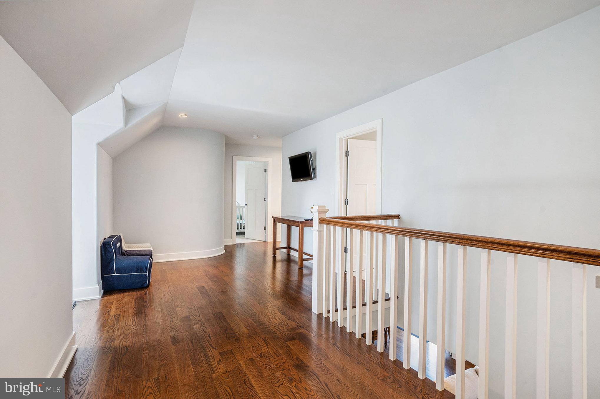 BLUE BELL - Residential