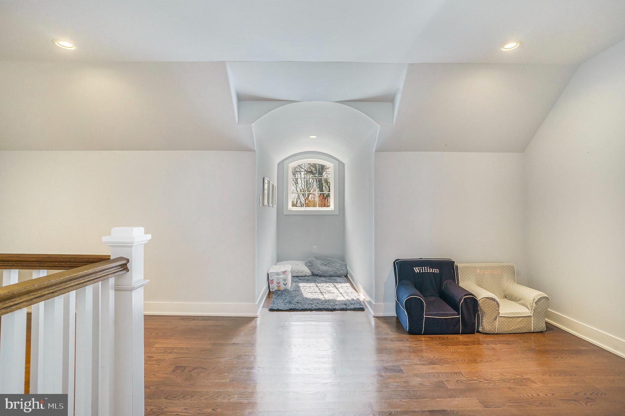 BLUE BELL - Residential