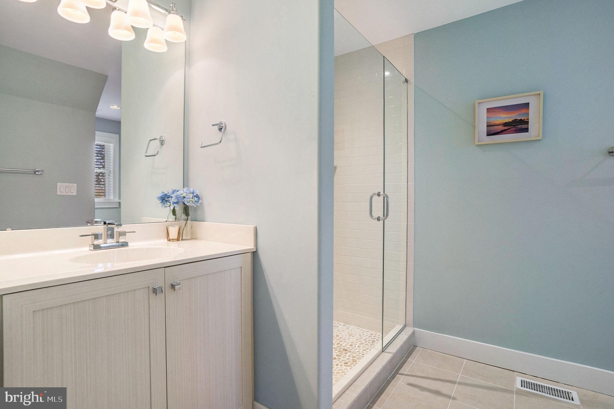 BLUE BELL - Residential