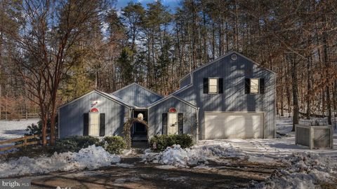 Photo of 79 E Cedar Drive, RUCKERSVILLE, VA 22968 (MLS # VAGR2000806)