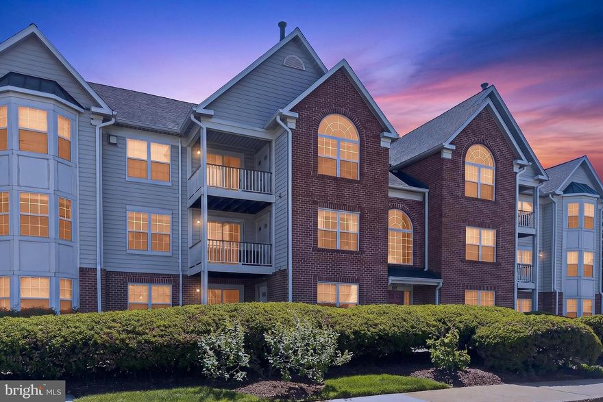 Popular Brinkley Overlook Condo so conveniently located just off of  the 495 Beltway!  Charming & spacious 2 bedroom  (split design) - 2 full bath 2nd floor condo.  Excellent condition with newer Vinyl plank Wood look flooring, Open plan  - combined Living & Dining areas - so flexible.  Long Galley Kitchen is well equipped with Stainless Steel Appliances, open counter to dining area,  Lots of cabinets, Pantry , modern lighting!! Bright with large windows, sliding door to cozy balcony for relaxing or entertain.  Large Foyer,  Plenty of closets** Laundry room has full sized washer/dryer & excellent storage space. Building has a secure front entrance,  1assigned parking space & 2 guest passes plus  good visitor parking.   Fantastic location 10 minutes to National Harbor, Tanger Outlets,  Joint Base Andrews - quick drive into DC, & into Virginia.  Water heater 2017