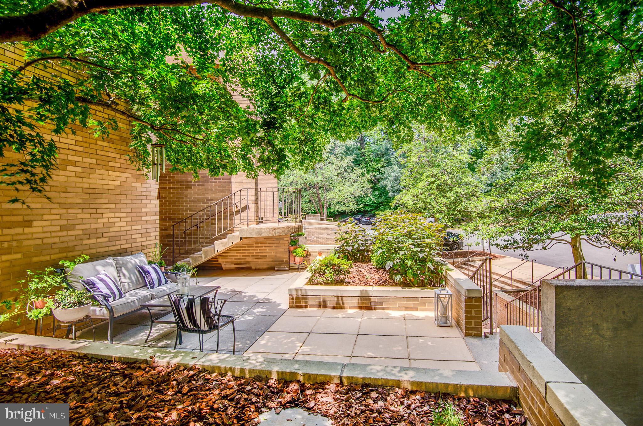 1642 CHIMNEY HOUSE ROAD
