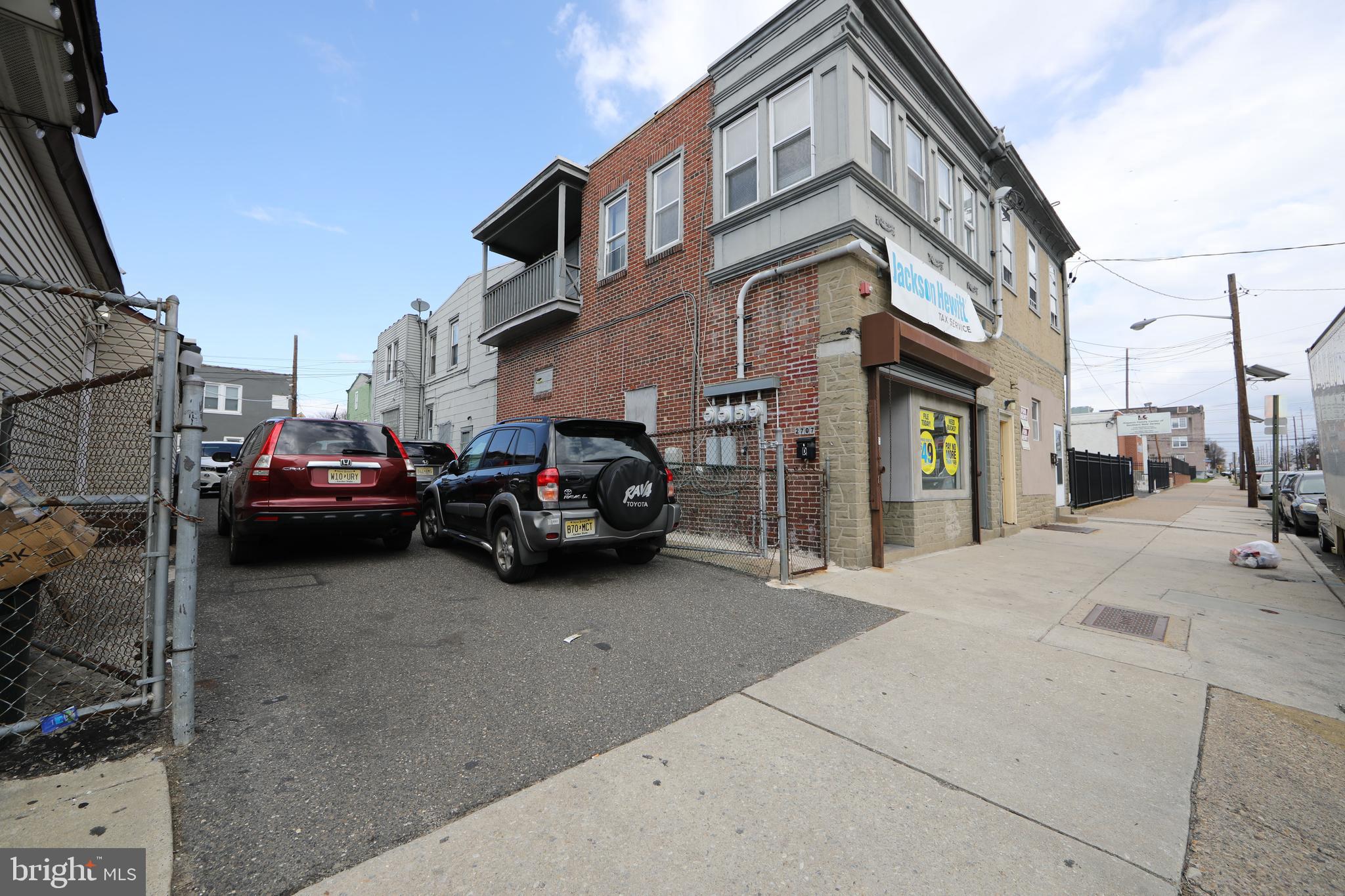 2707 WESTFIELD AVENUE