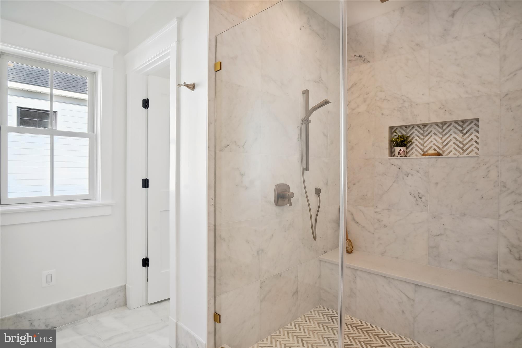 KENWOOD PARK - Residential