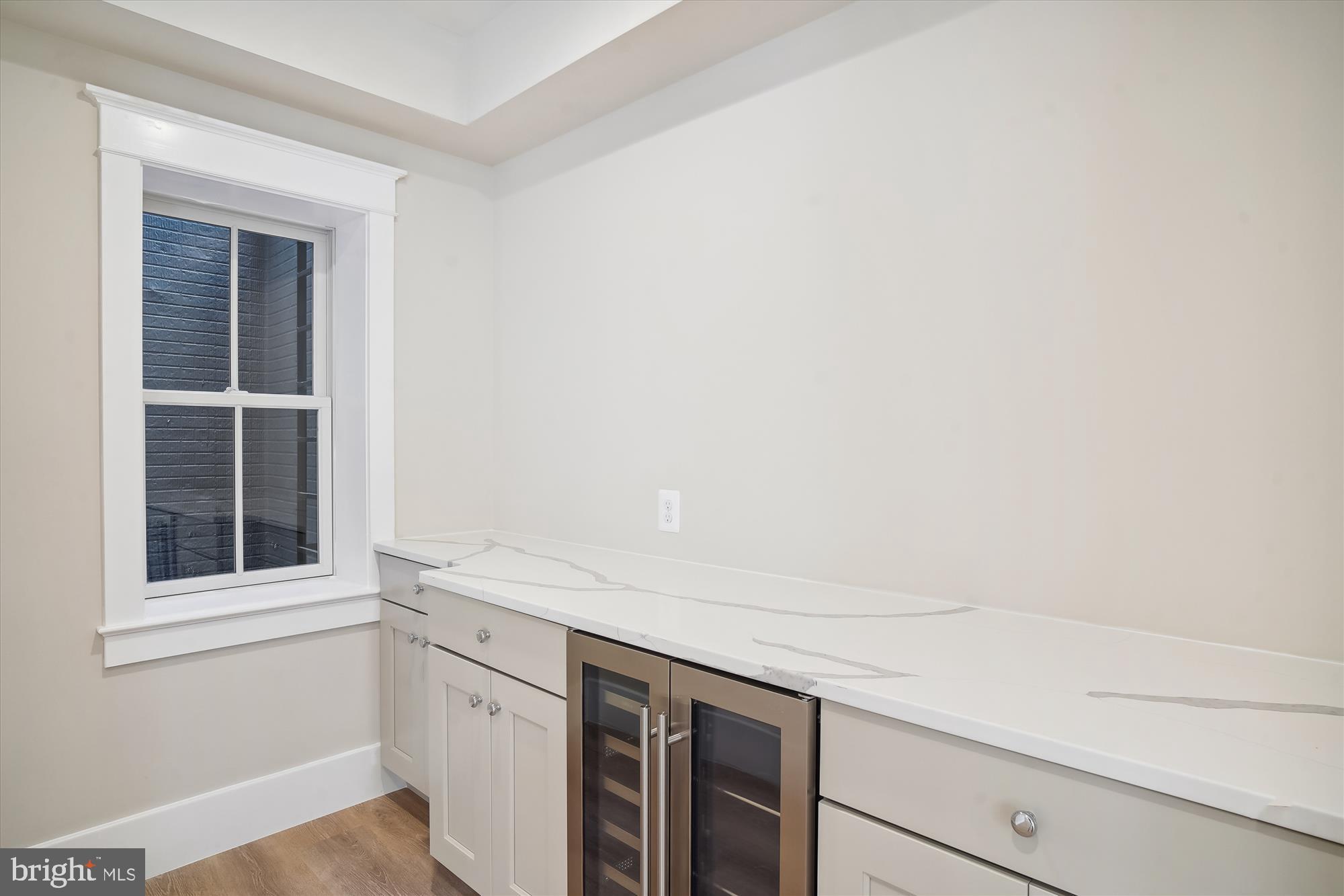 KENWOOD PARK - Residential