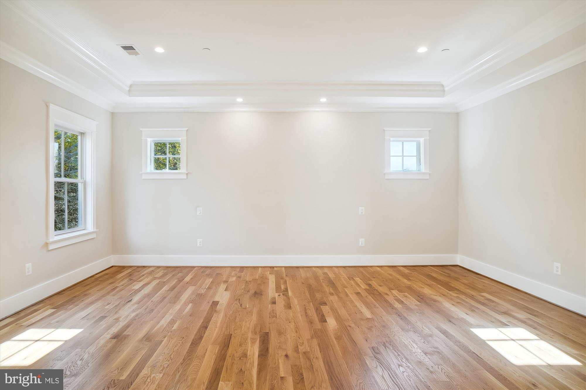 KENWOOD PARK - Residential