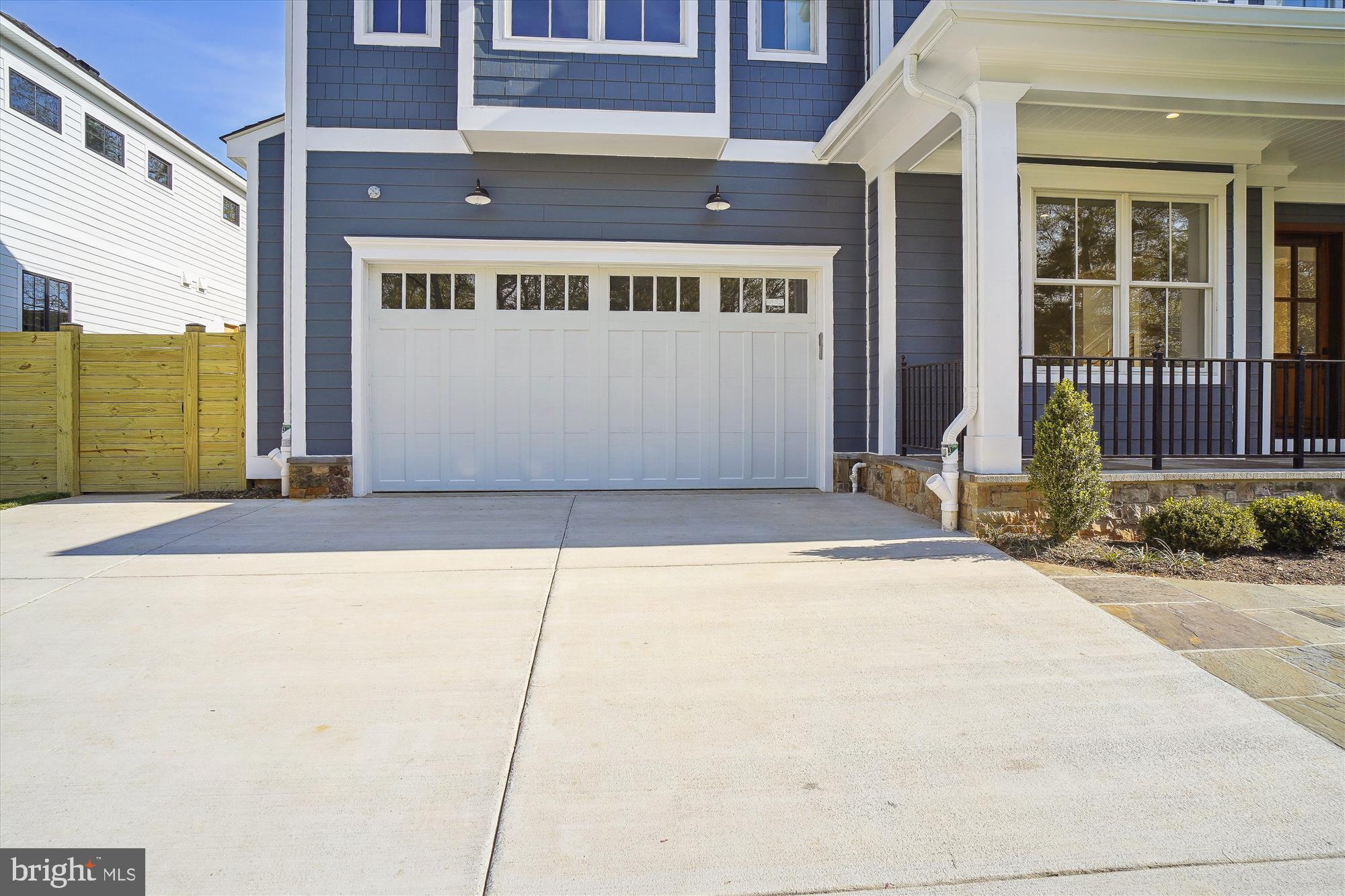 KENWOOD PARK - Residential