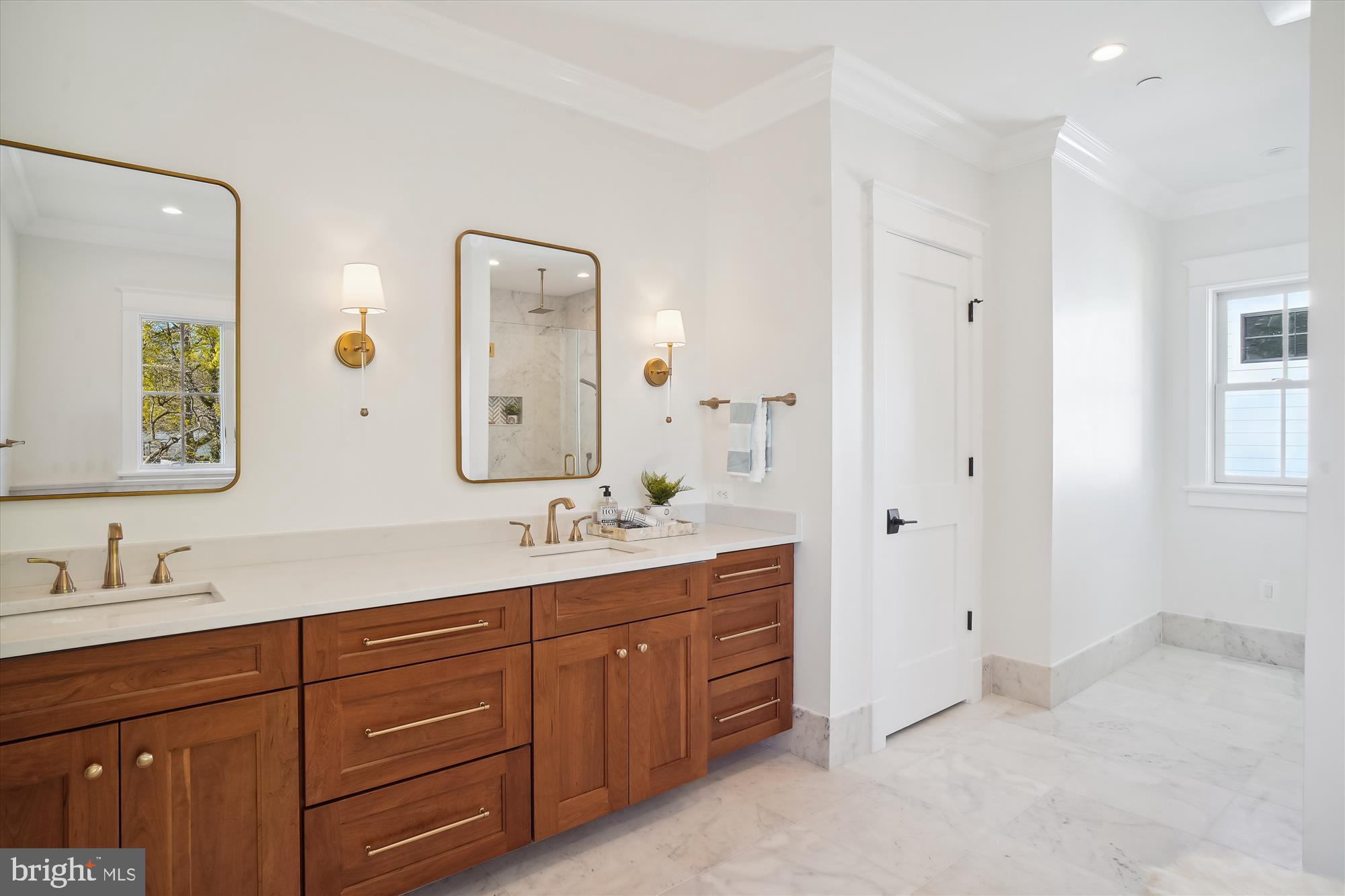 KENWOOD PARK - Residential