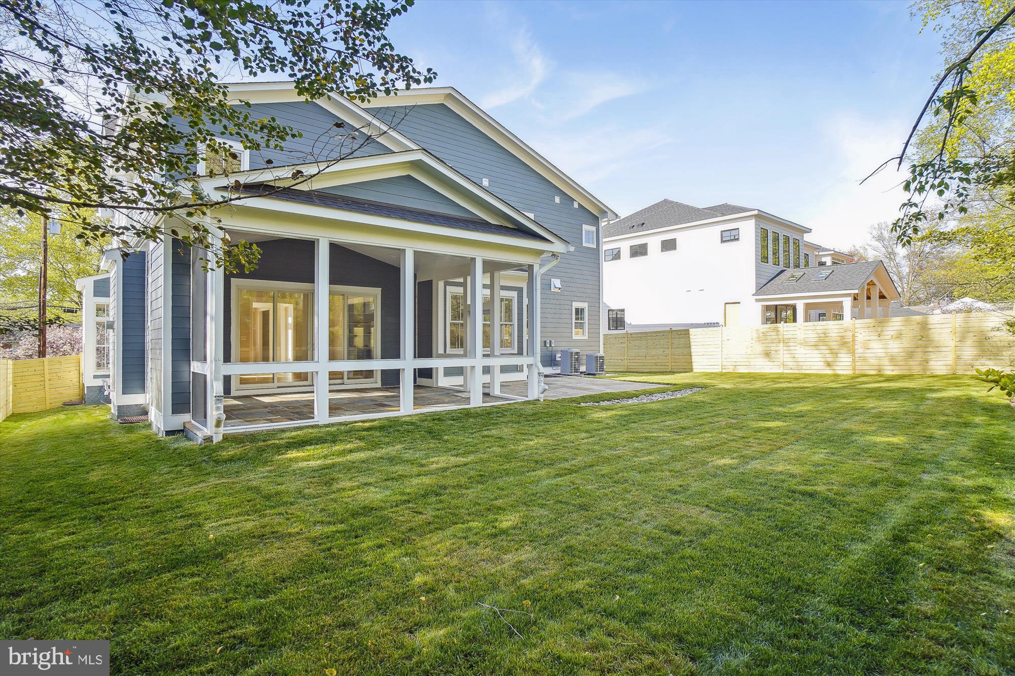 KENWOOD PARK - Residential