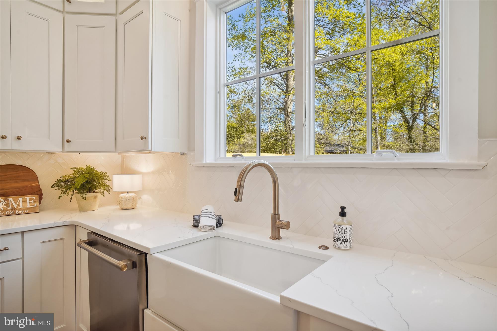 KENWOOD PARK - Residential