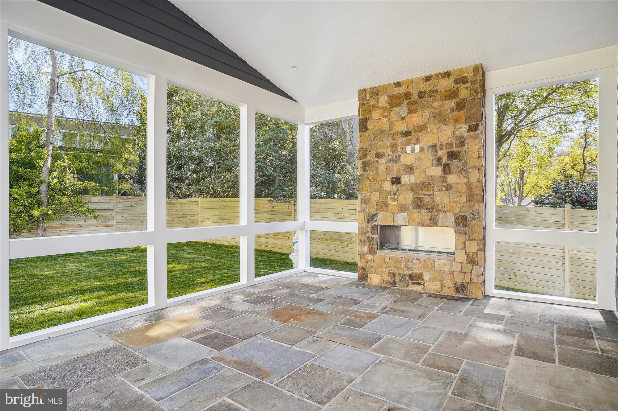 KENWOOD PARK - Residential