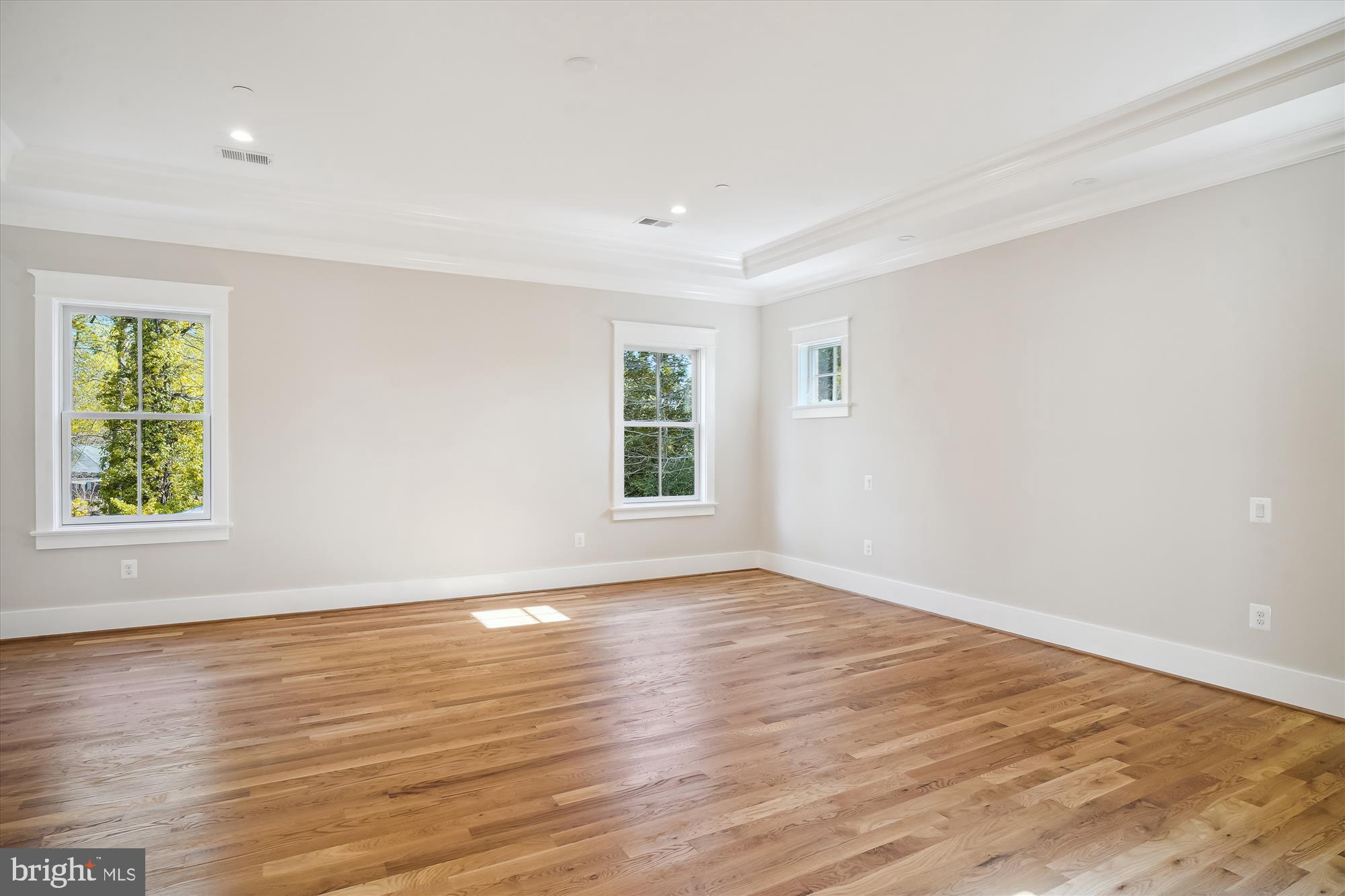 KENWOOD PARK - Residential