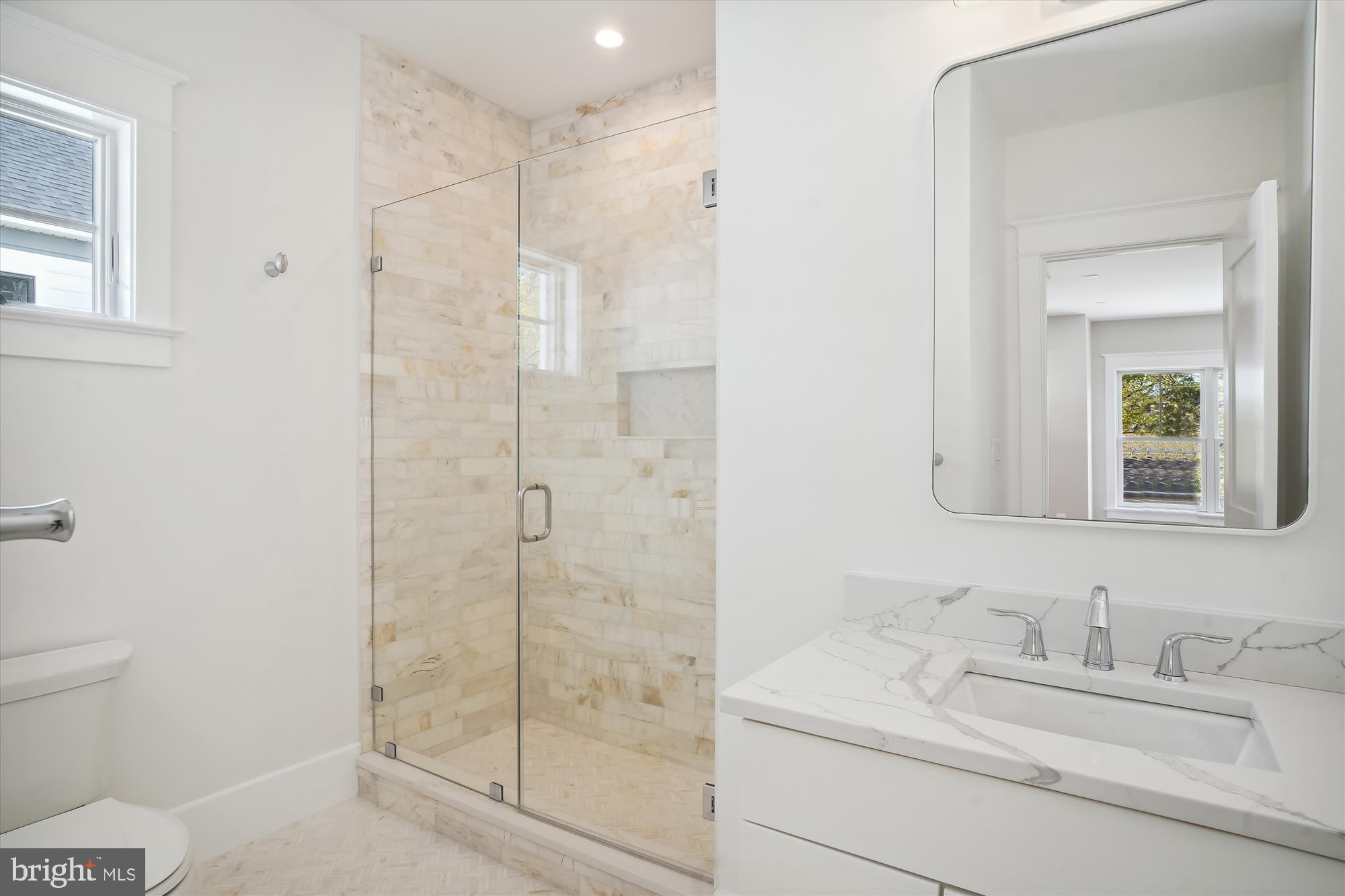 KENWOOD PARK - Residential