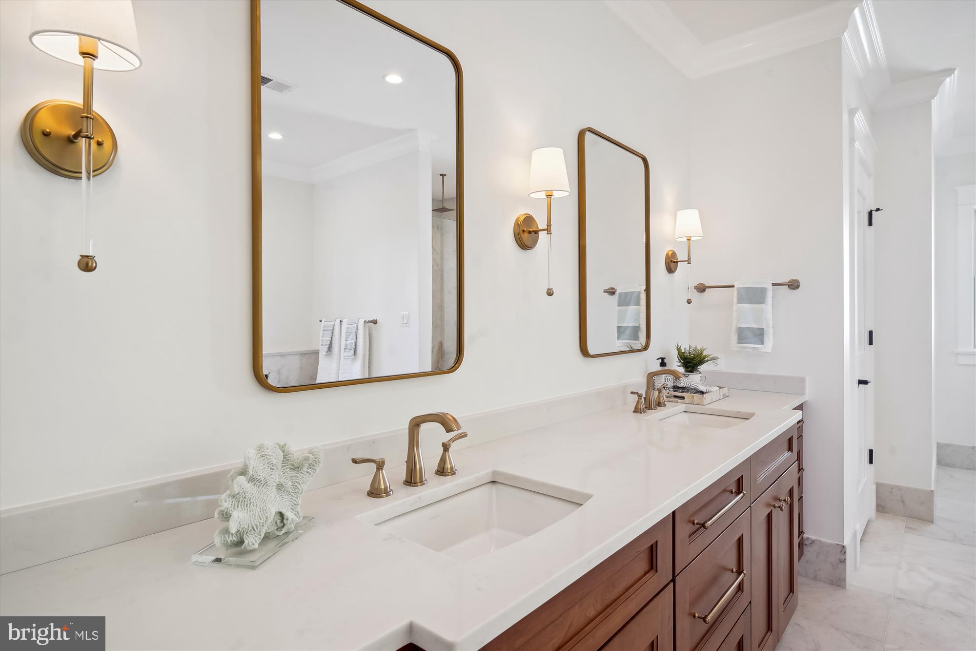 KENWOOD PARK - Residential