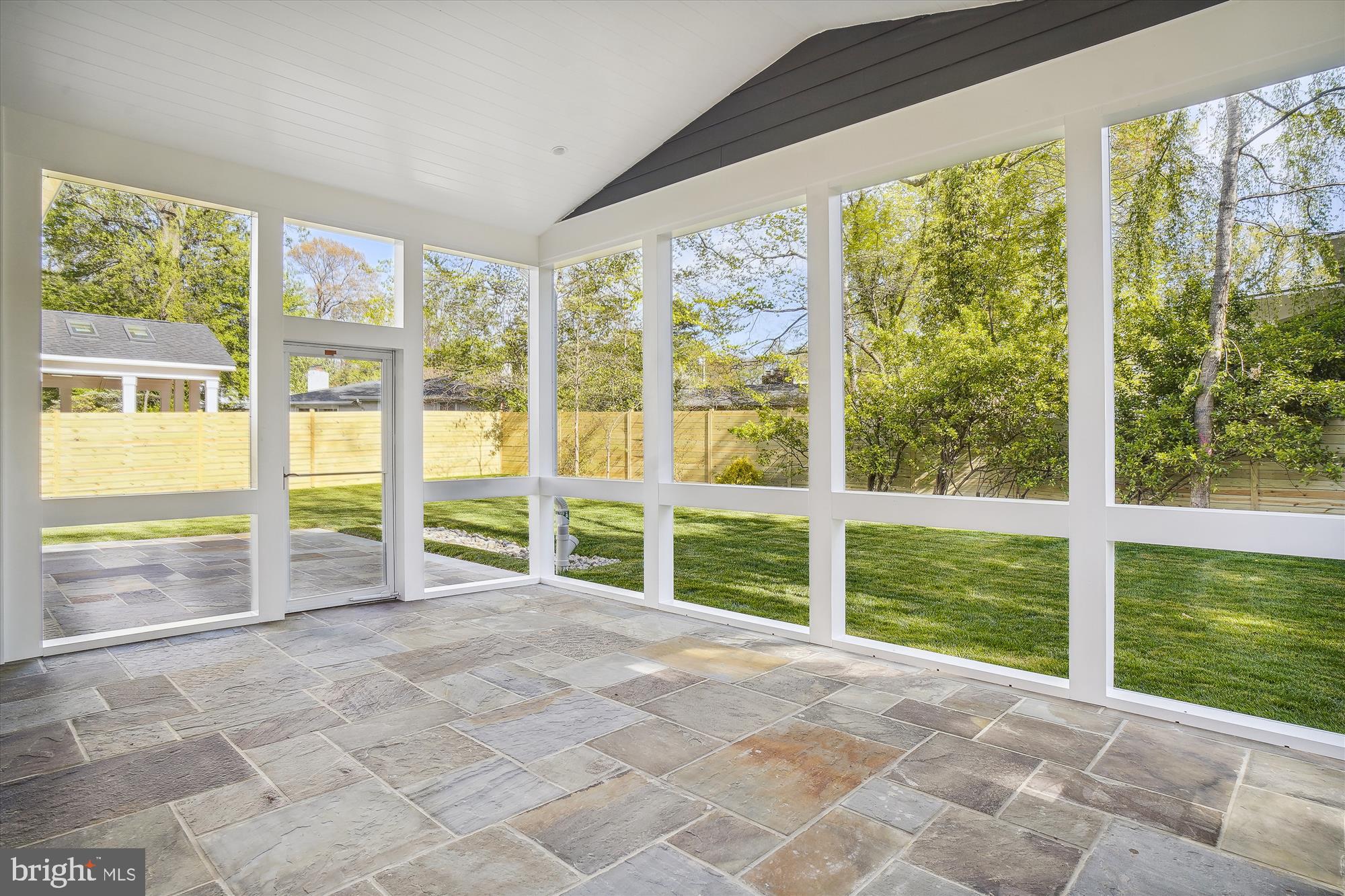 KENWOOD PARK - Residential