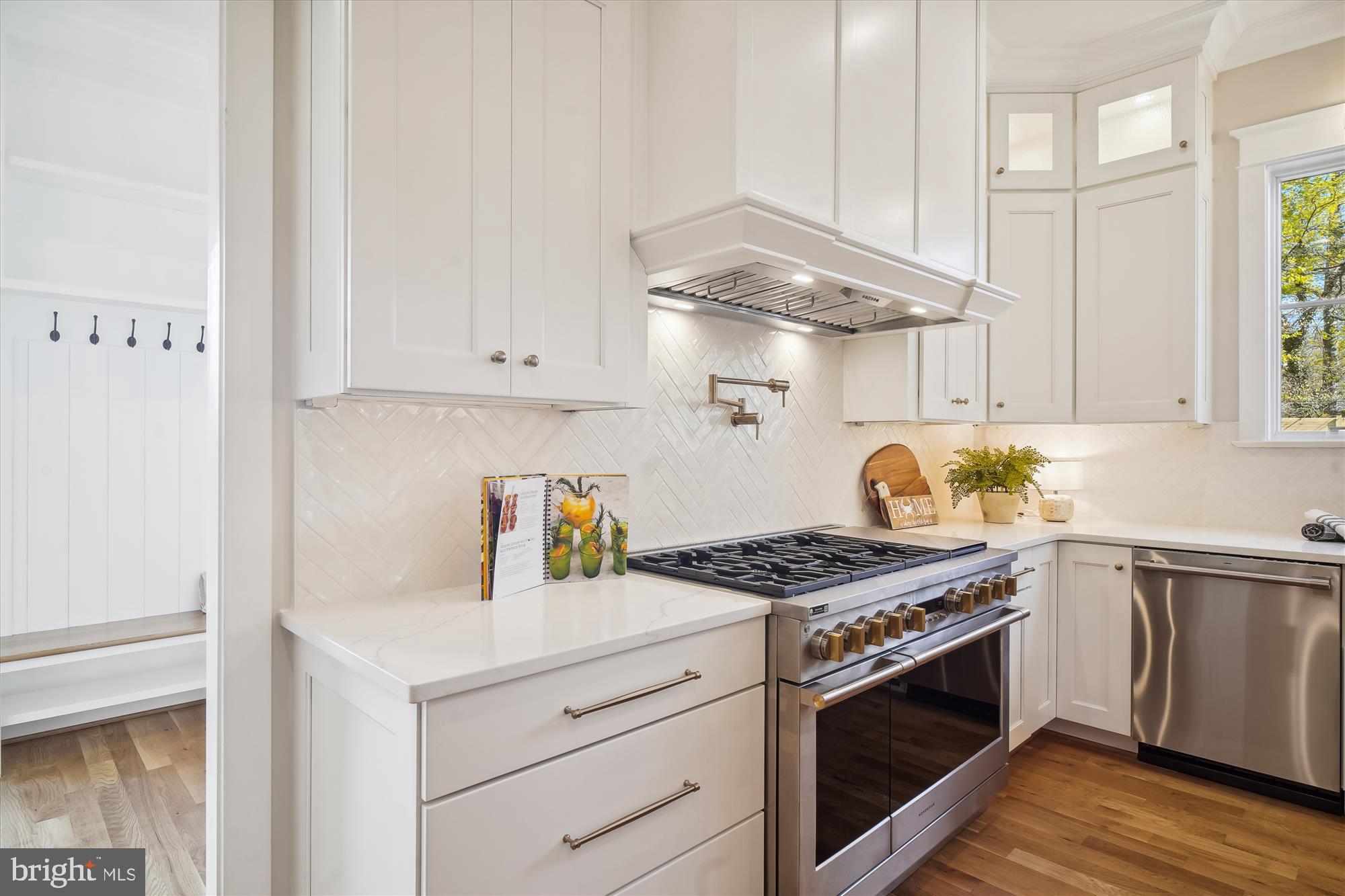 KENWOOD PARK - Residential