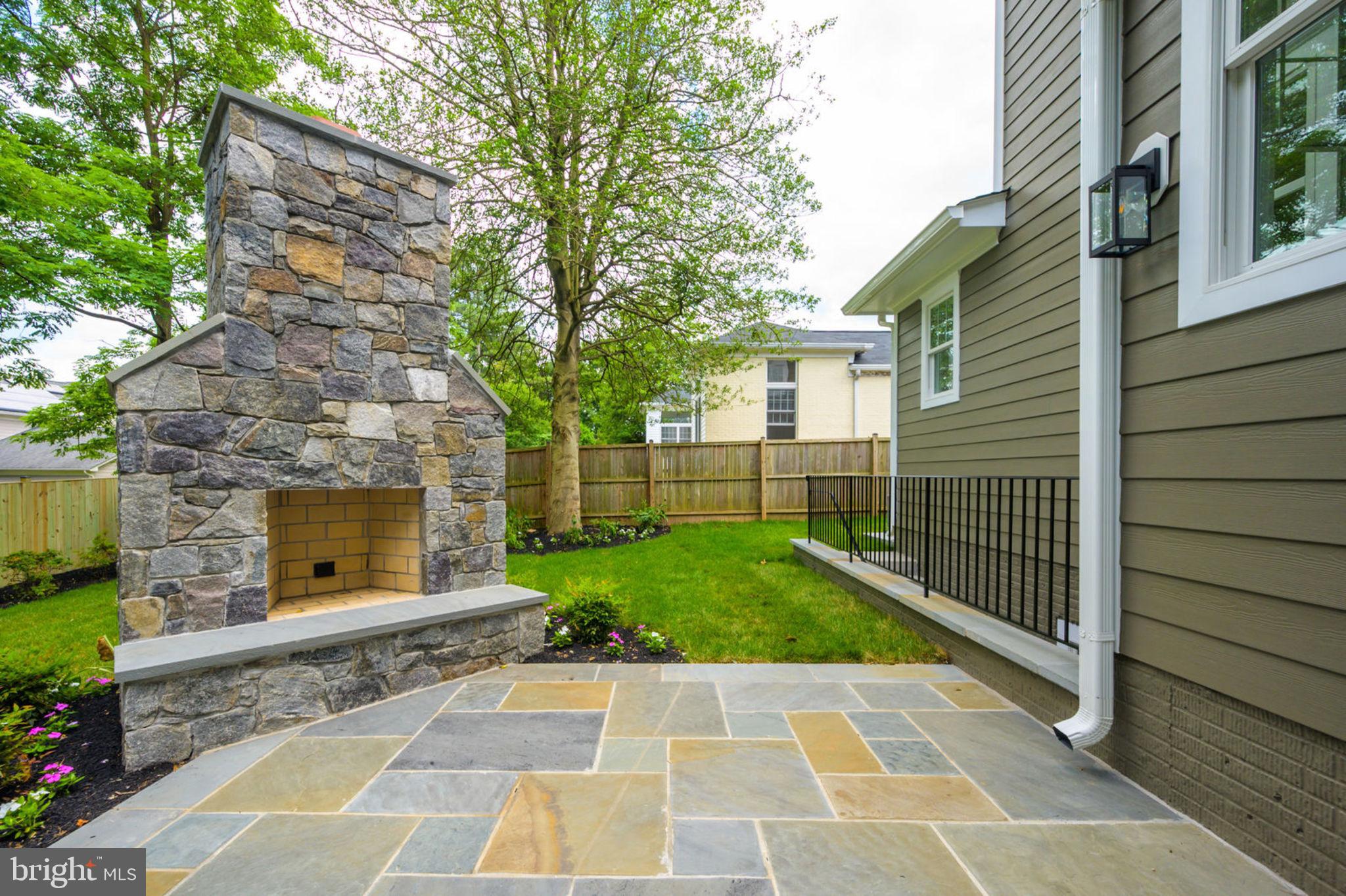 SPRINGFIELD - Residential