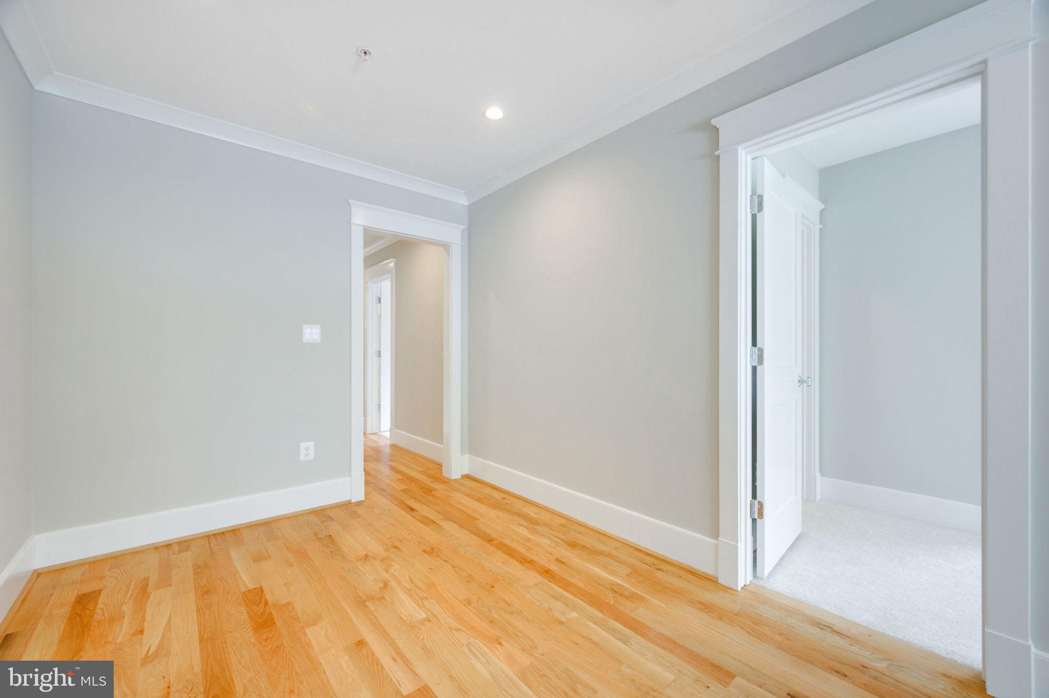 SPRINGFIELD - Residential