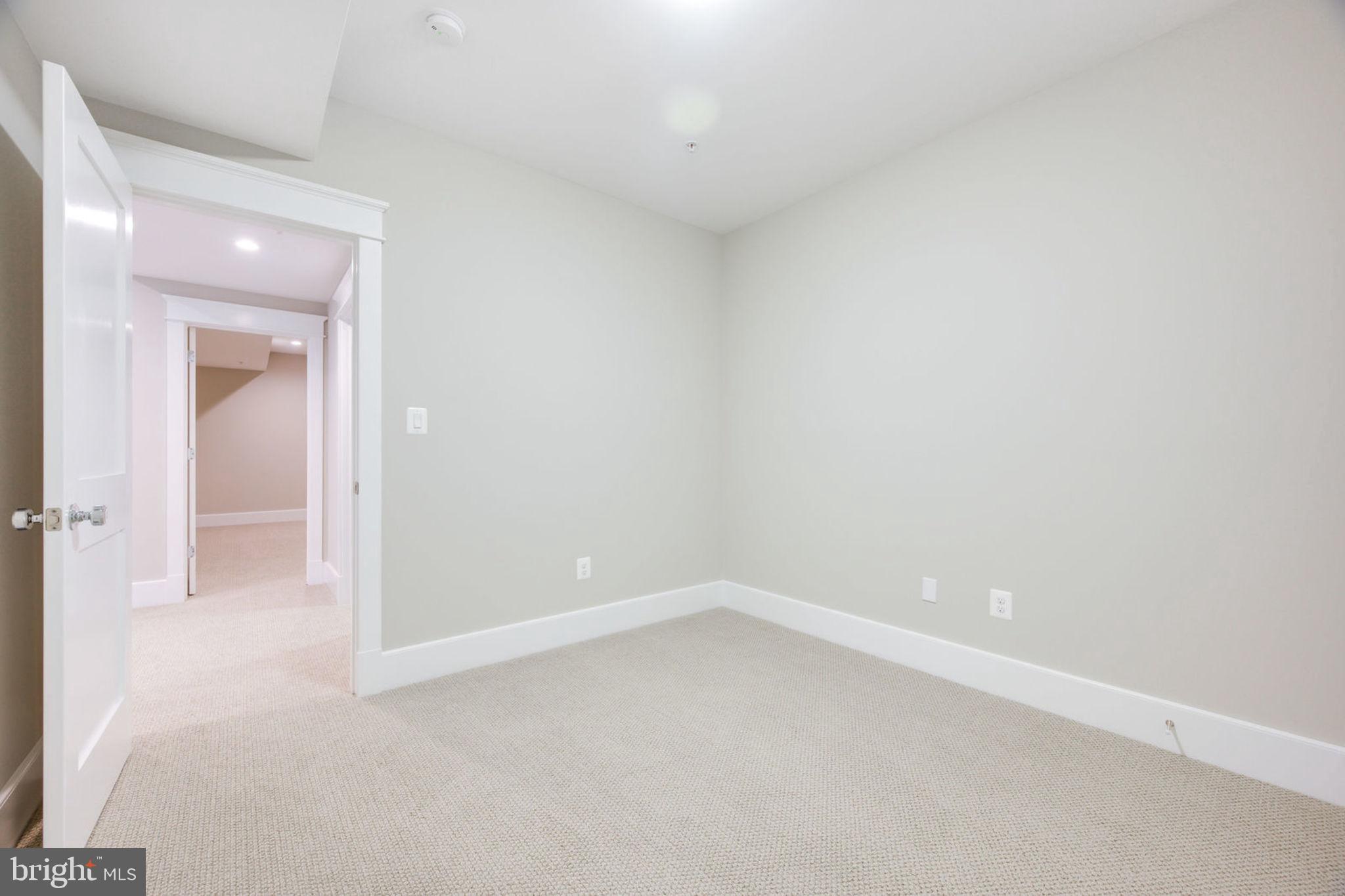 SPRINGFIELD - Residential