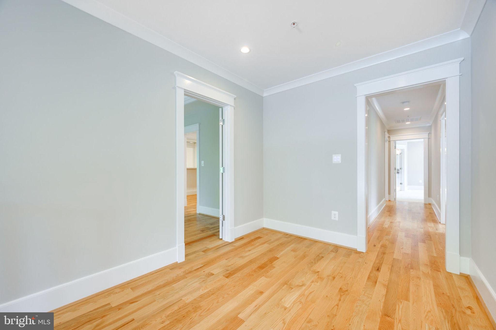 SPRINGFIELD - Residential