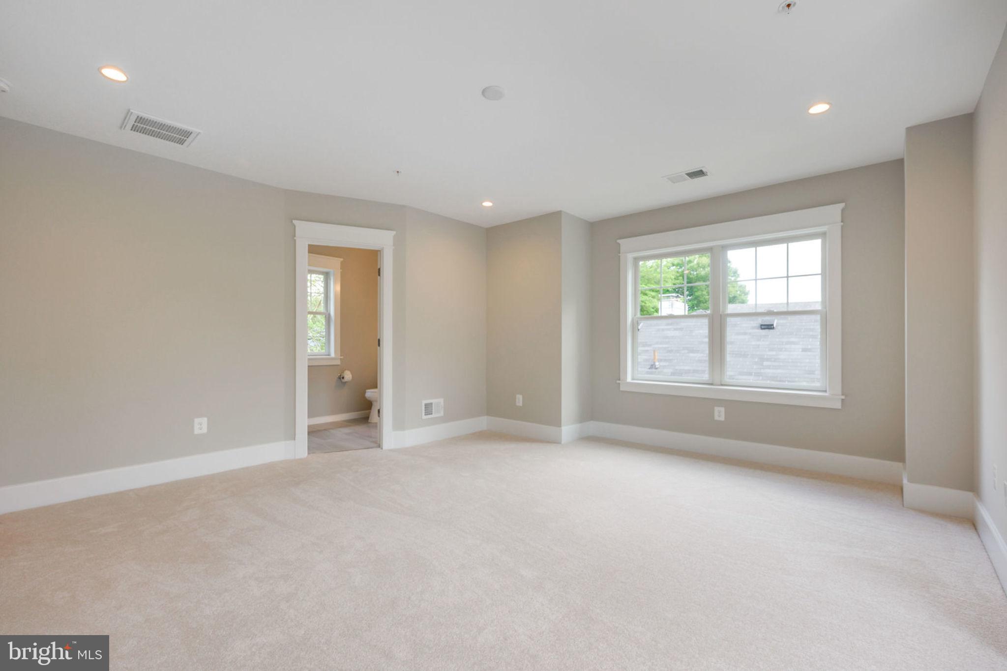 SPRINGFIELD - Residential