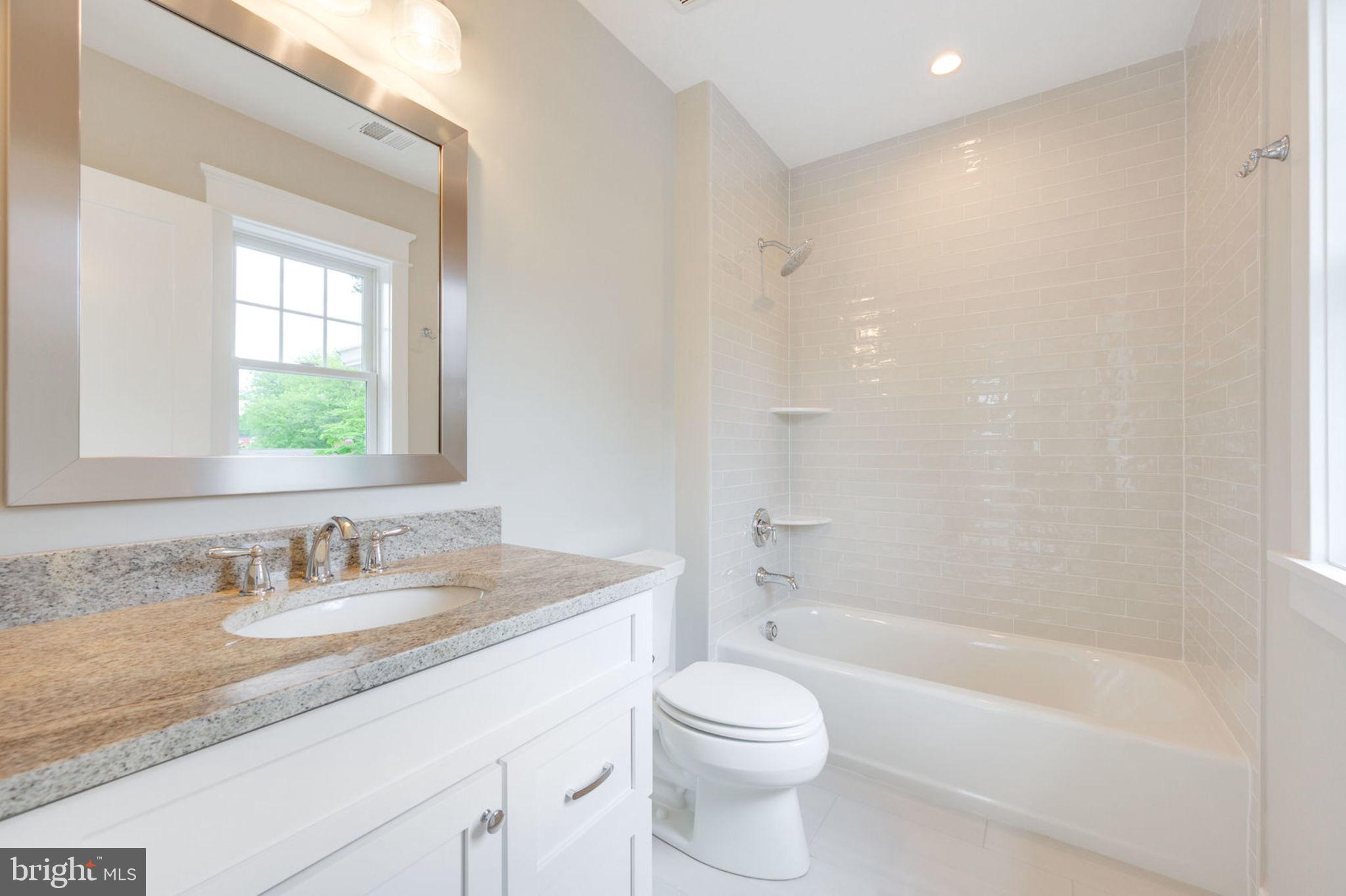 SPRINGFIELD - Residential