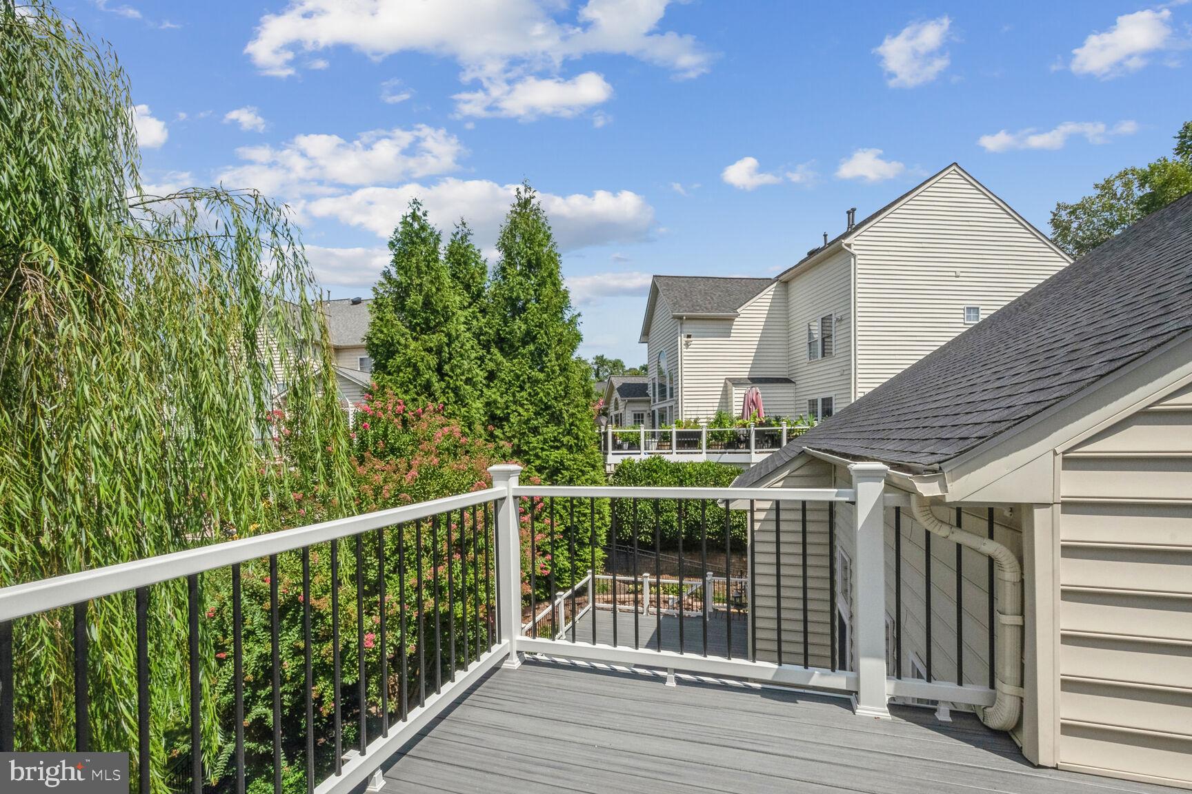 LANSDOWNE ON THE POTOMAC - Residential Lease